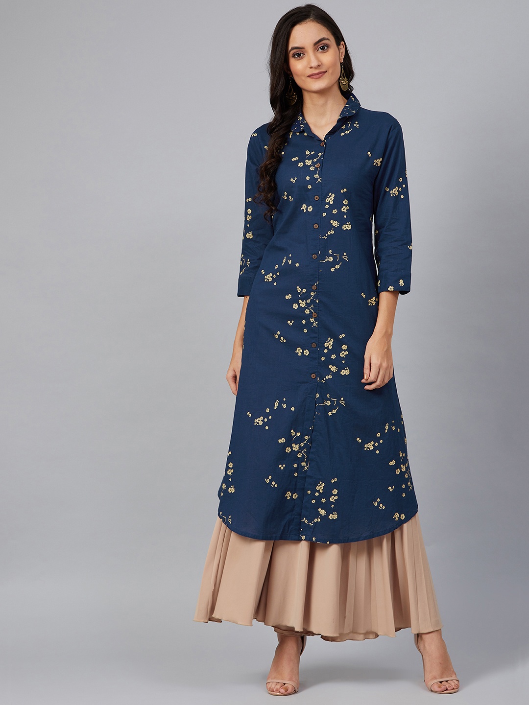 

AHIKA Women Navy Blue & Beige Floral Printed Pathani Kurta