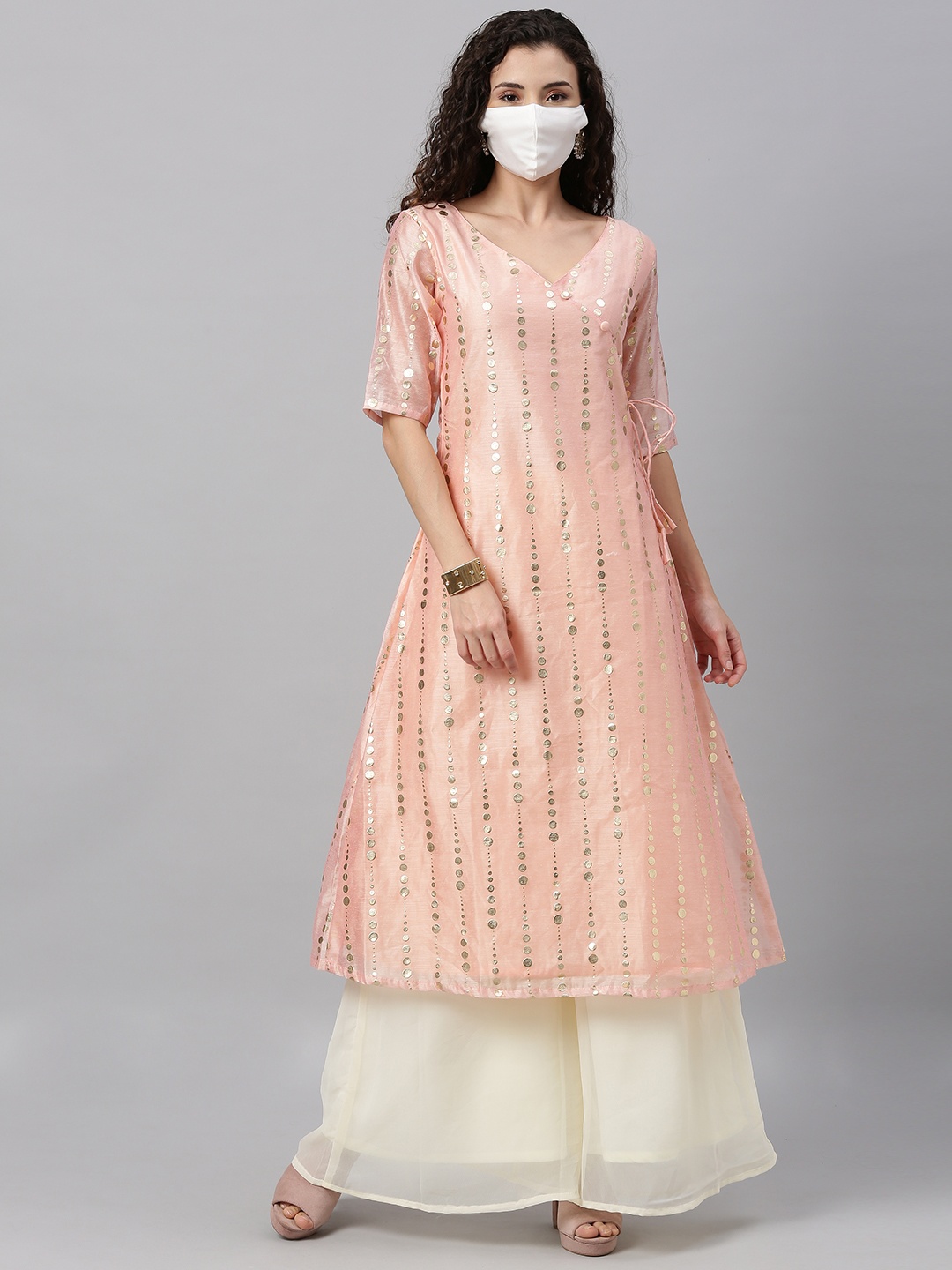 

Ethnovog Women Pink Off-White Printed Made To Measure Kurta with Palazzos Mask