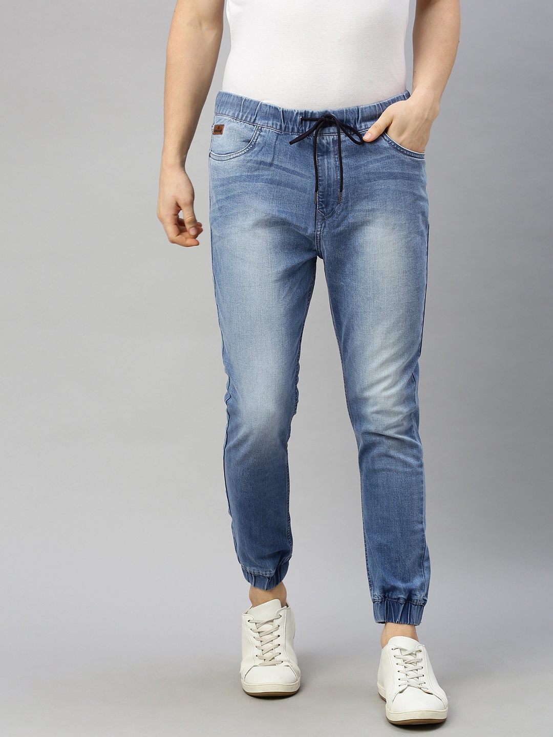 

WROGN Men Blue Jogger Mid-Rise Clean Look Stretchable Jeans