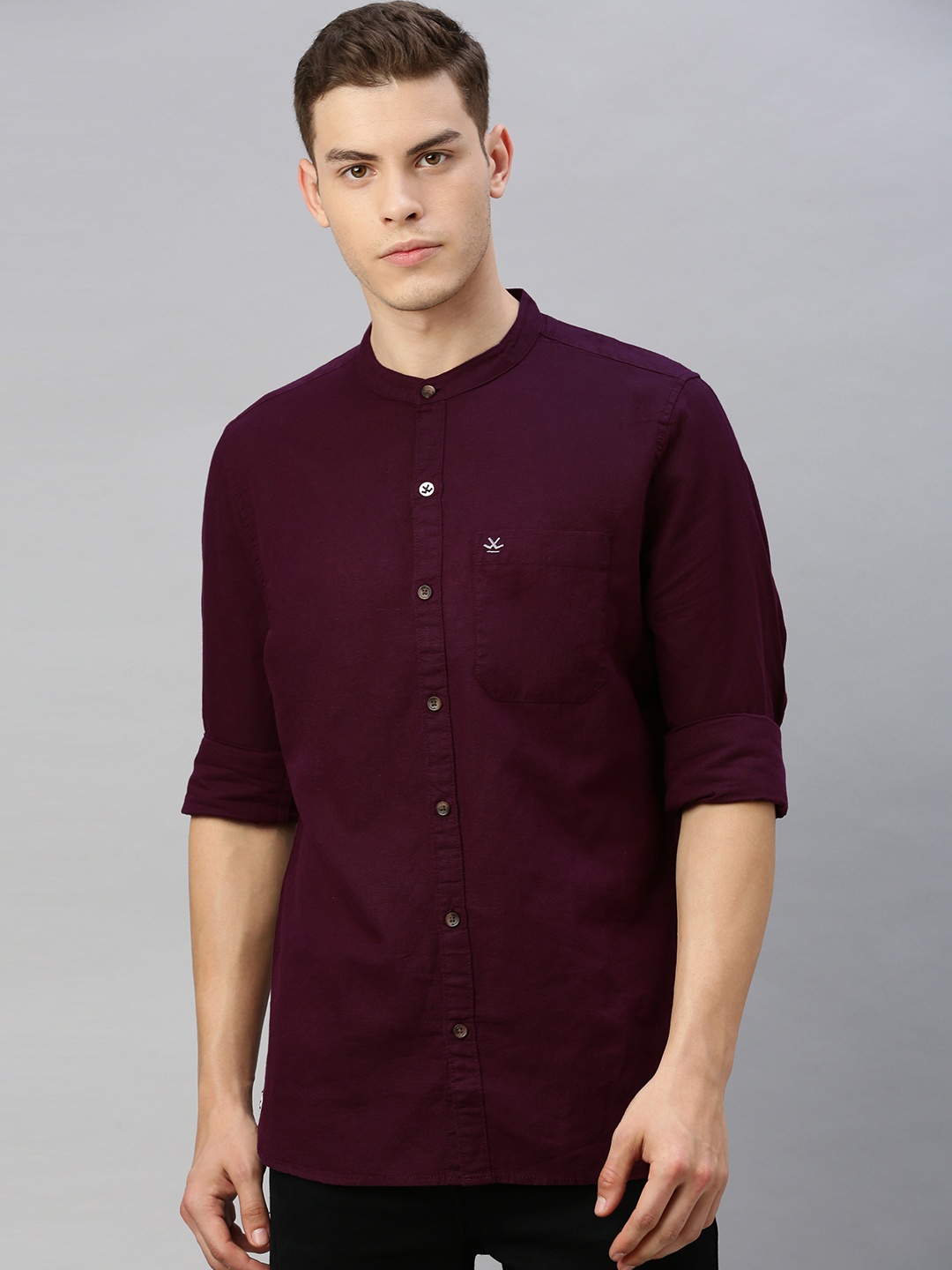 

WROGN Men Burgundy Slim Fit Solid Casual Linen Shirt