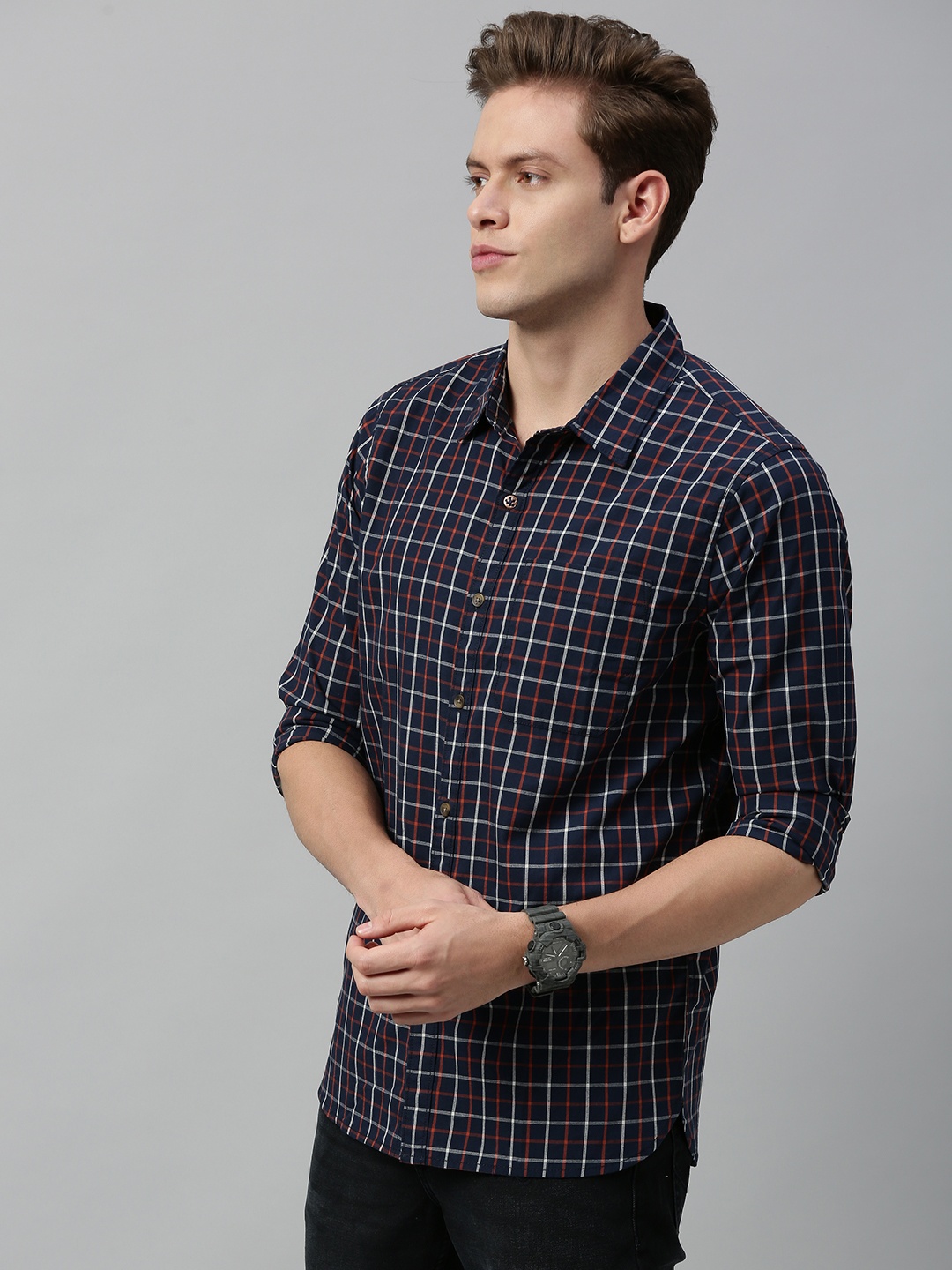 

WROGN Men Navy Blue & White Slim Fit Checked Casual Shirt