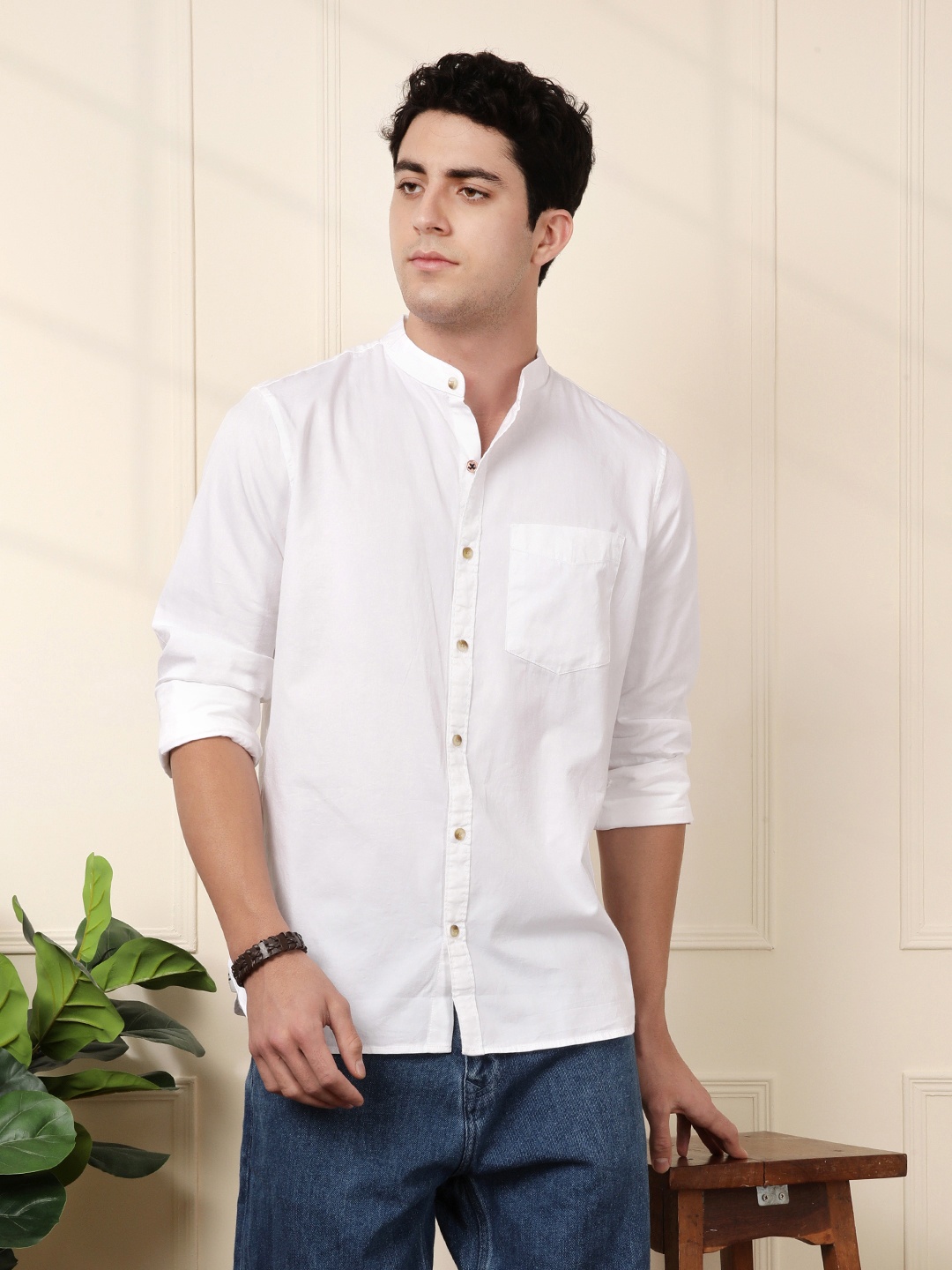 

WROGN Men White Slim Fit Solid Casual Shirt