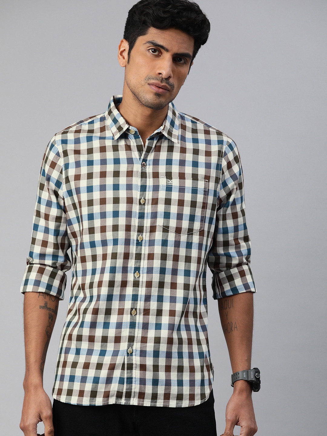 

WROGN Men Off-White & Brown Slim Fit Checked Casual Shirt