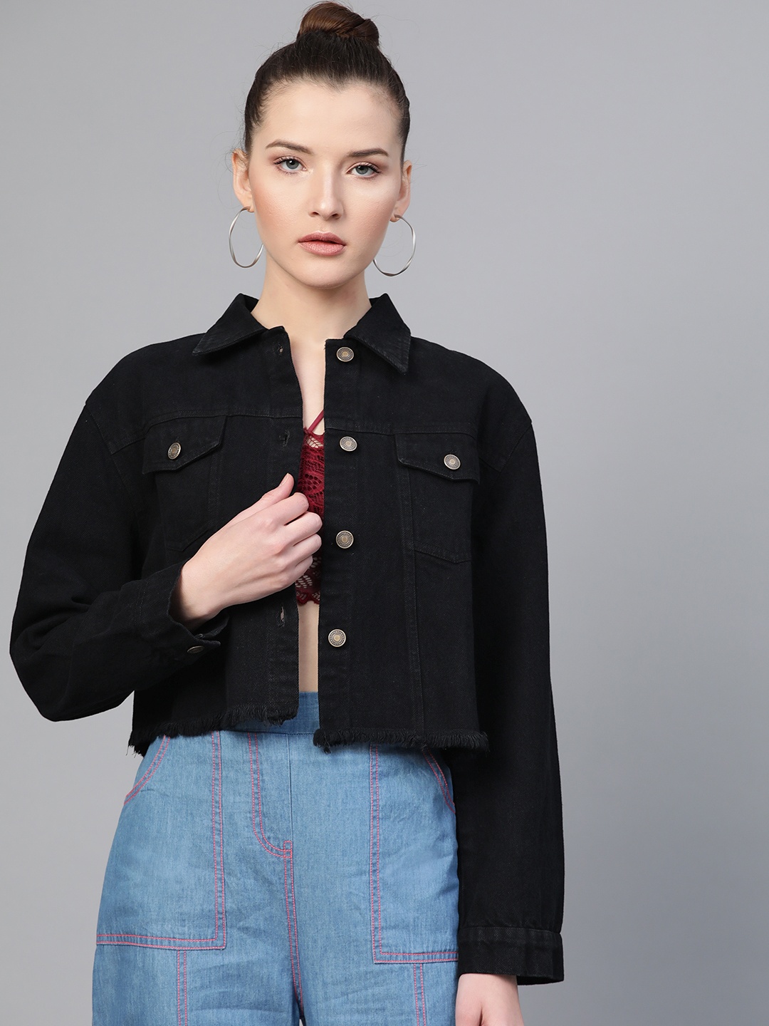 

SASSAFRAS Women Black Solid Fringed Hem Denim Jacket