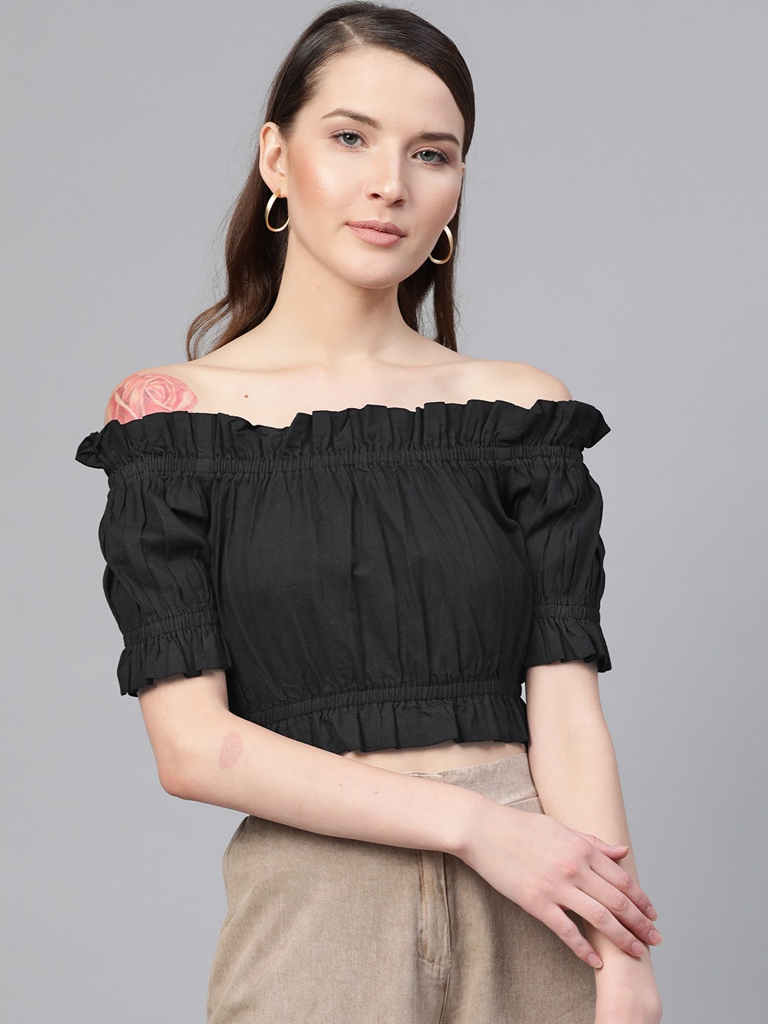 

SASSAFRAS Women Black Solid Cropped Bardot Pure Cotton Top