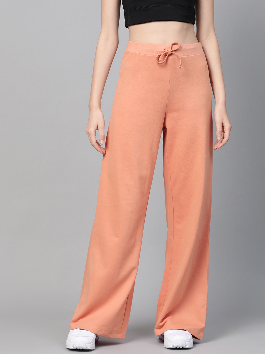 

SASSAFRAS Women Peach-Coloured Solid Wide Leg Track Pants