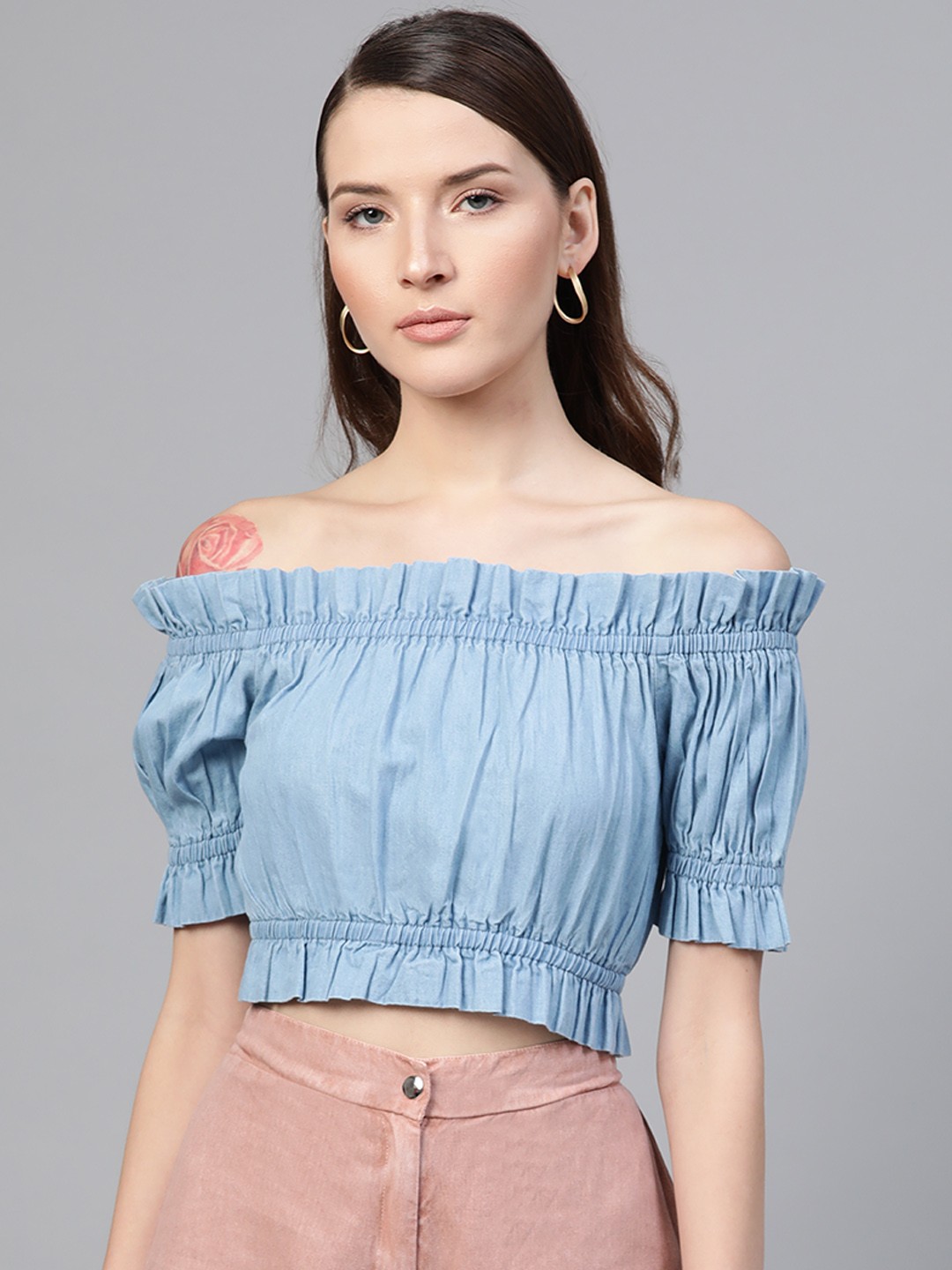 

SASSAFRAS Women Blue Solid Cropped Bardot Pure Cotton Top