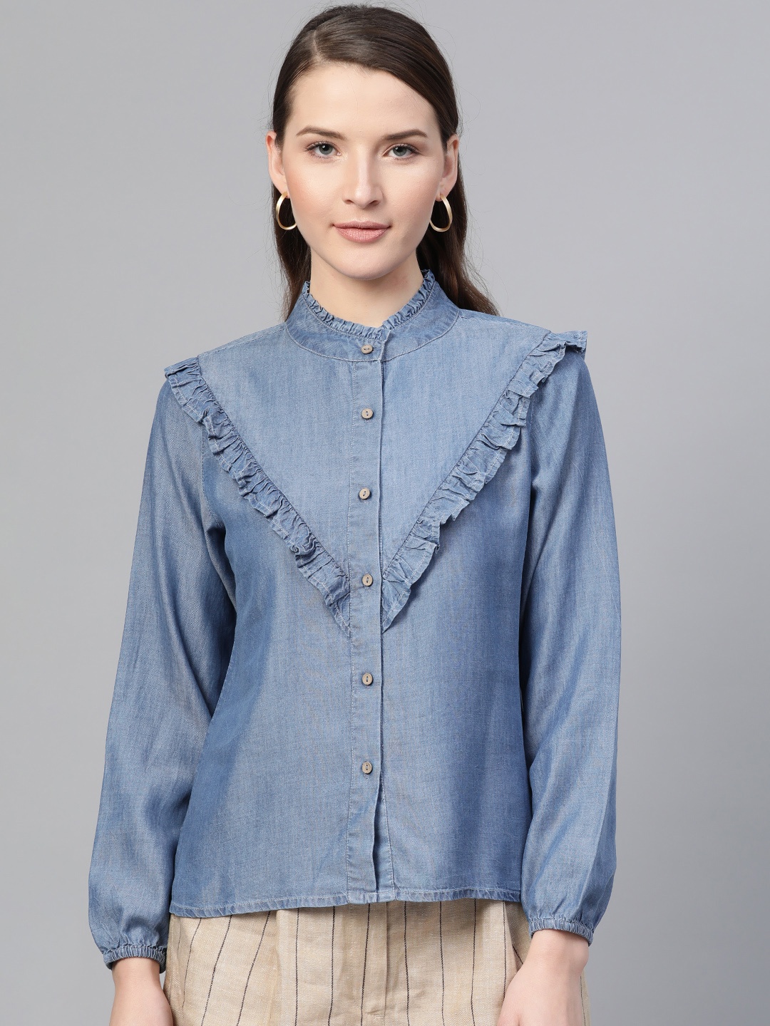 

SASSAFRAS Women Blue Regular Fit Solid Chambray Victorian Style Shirt