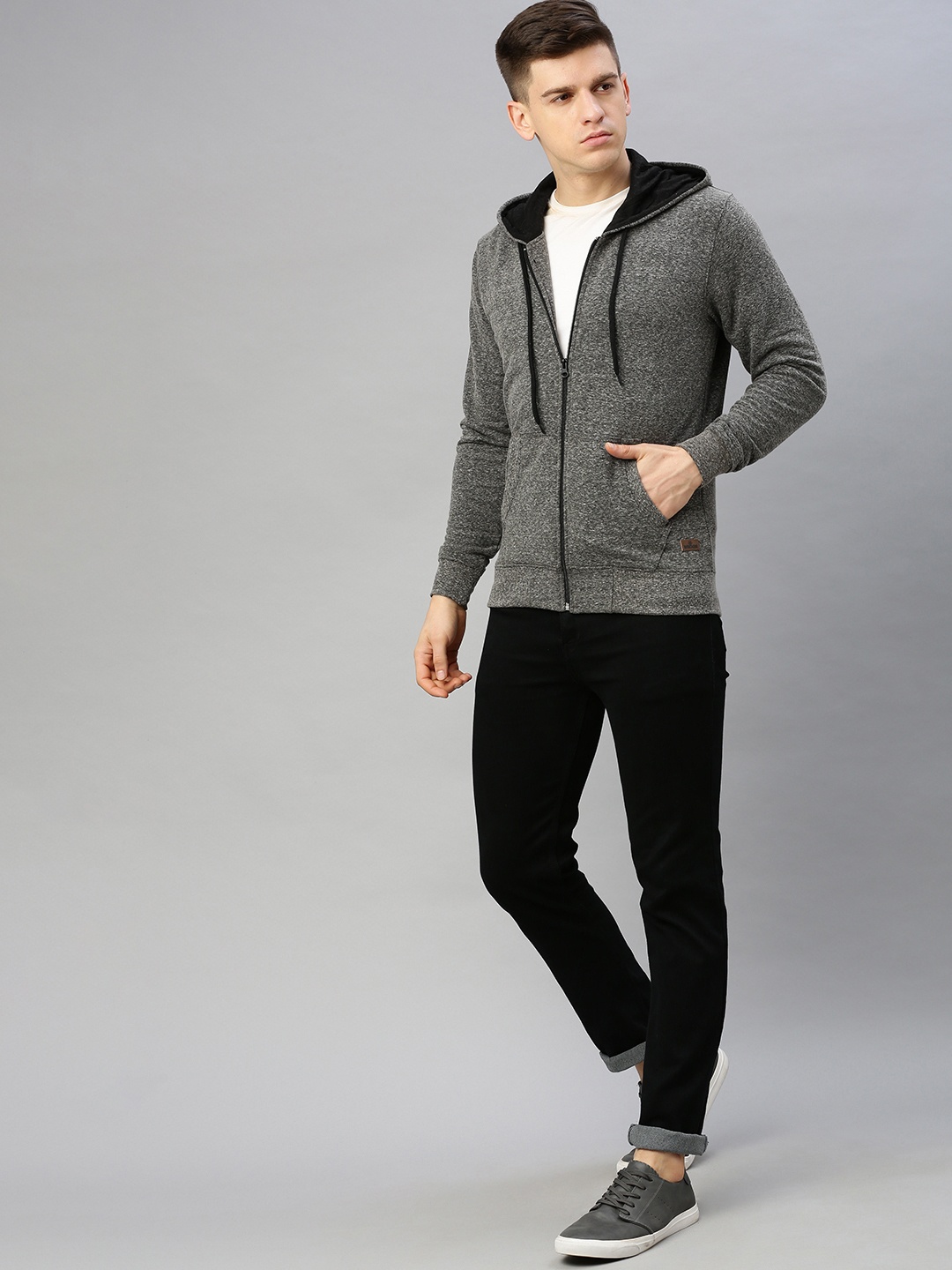 

WROGN Men Grey Melange Slim Fit Solid Hooded Sweatshirt