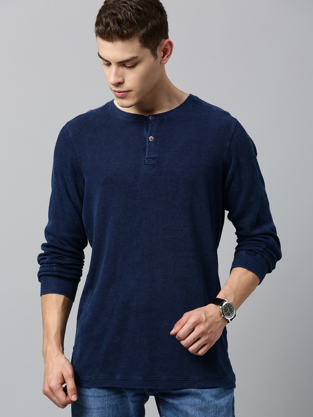 

WROGN Men Navy Blue Slim Fit Solid Henley Neck Pure Cotton T-shirt
