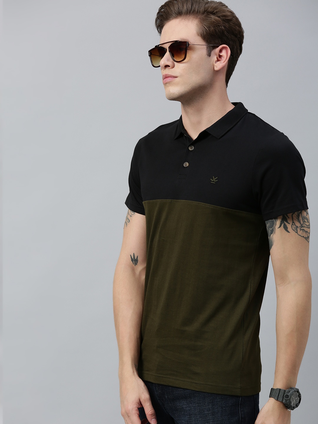

WROGN Men Olive Green Black Slim Fit Colourblocked Polo Collar Pure Cotton T-shirt