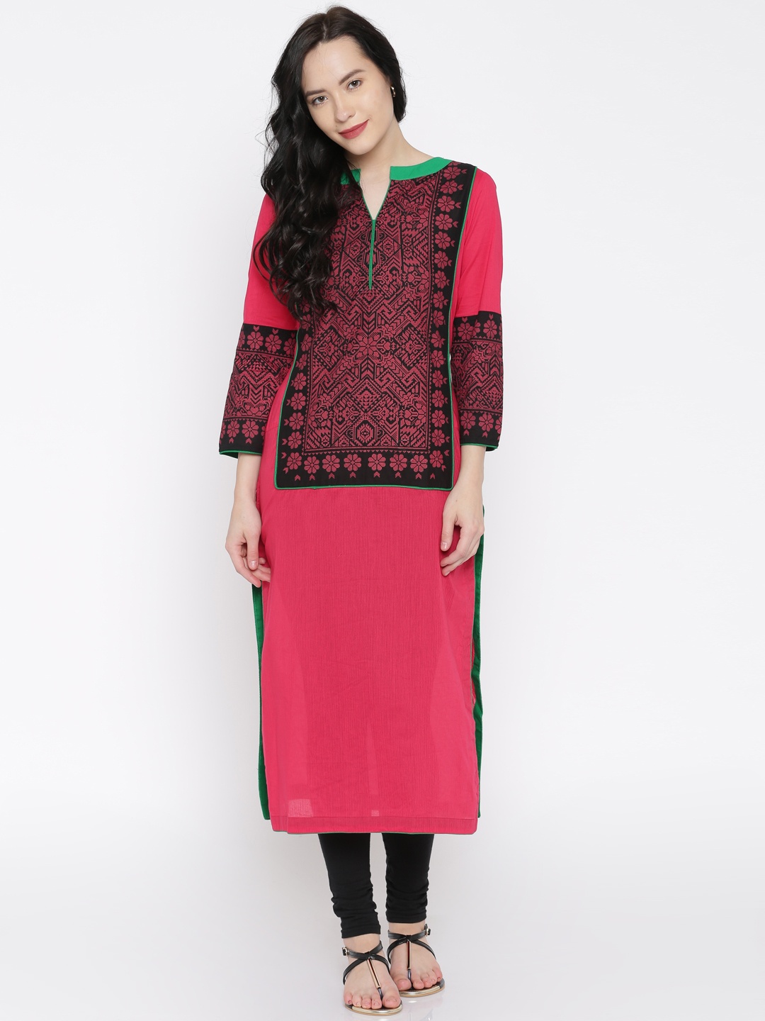 

Vishudh Pink & Black Printed Kurta