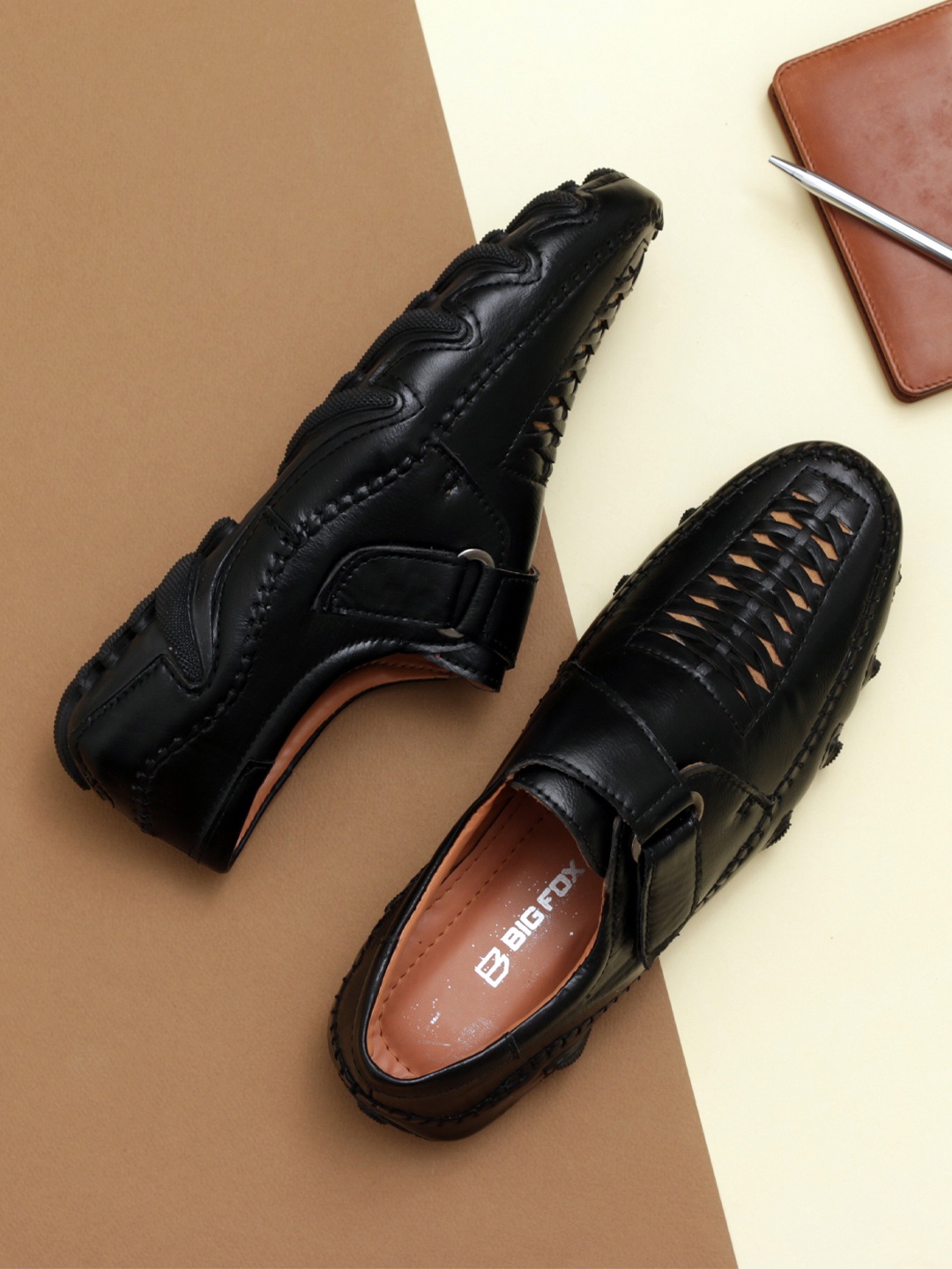 

Big Fox Men Black Fisherman Sandals