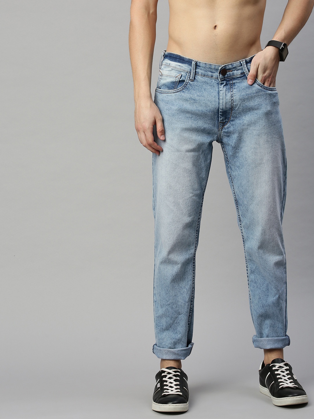 

HERE&NOW Men Blue Slim Fit Mid-Rise Mildly Distressed Stretchable Jeans