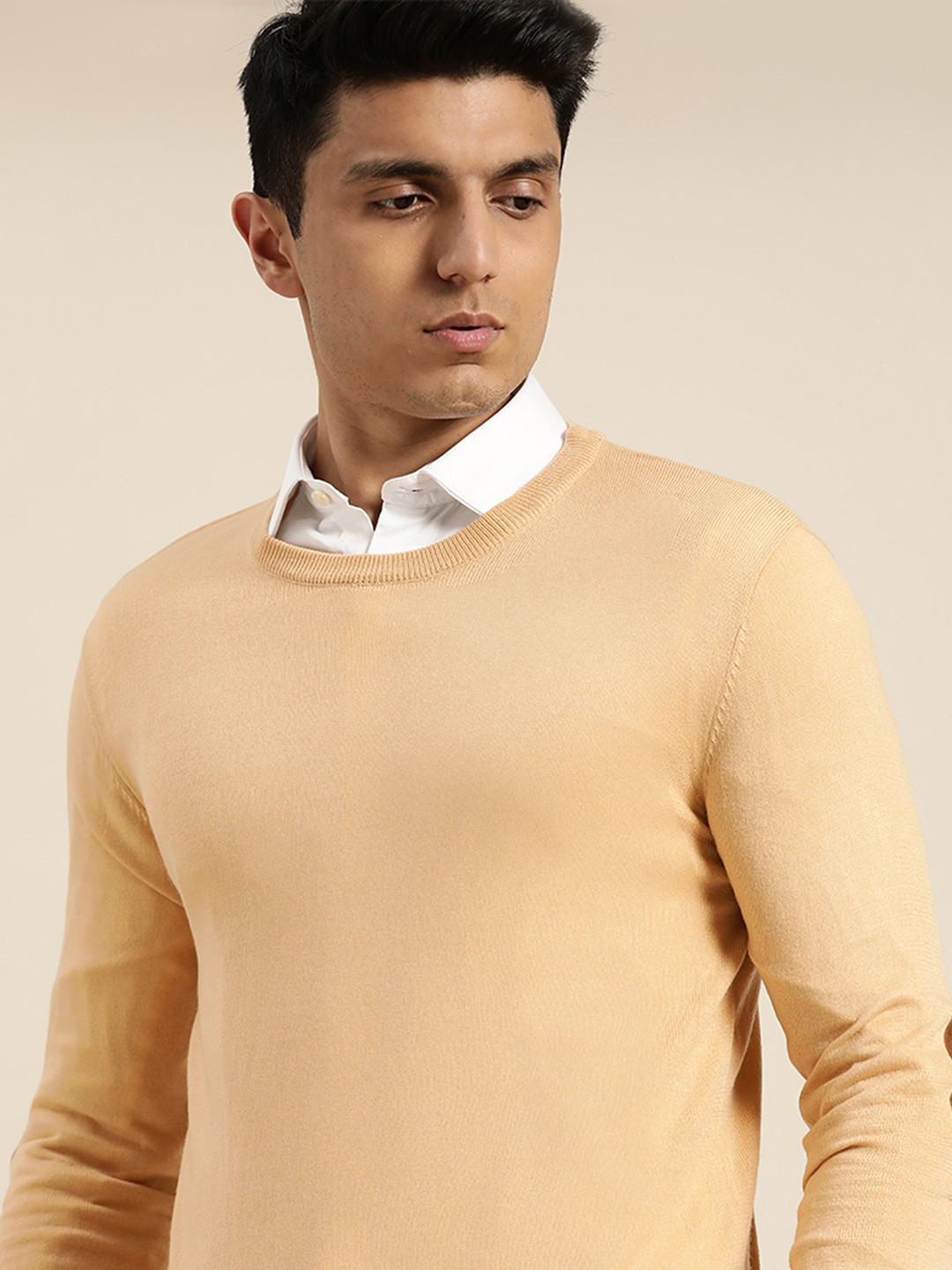 

INVICTUS Men Beige Solid Acrylic Sweater