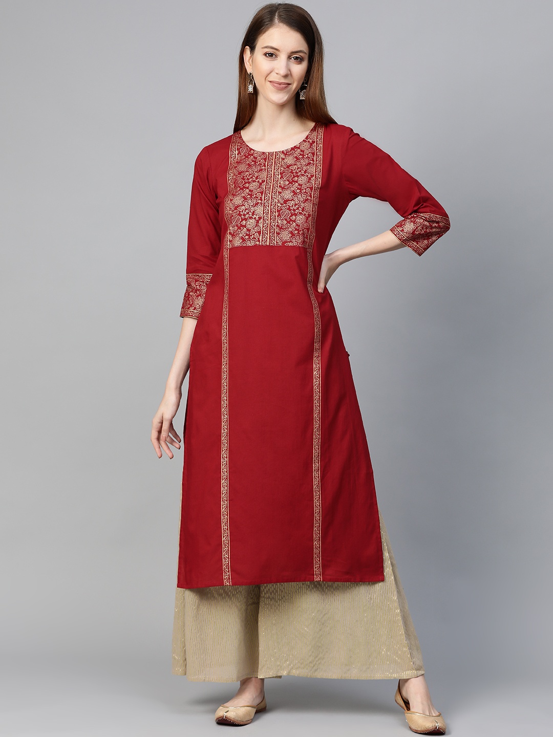 

KSUT Women Maroon & Golden Printed Straight Kurta