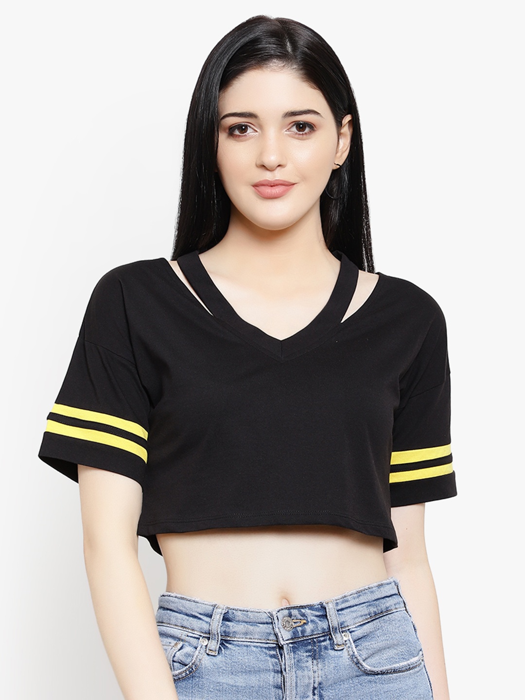 

LE BOURGEOIS Women Black Solid Crop Top