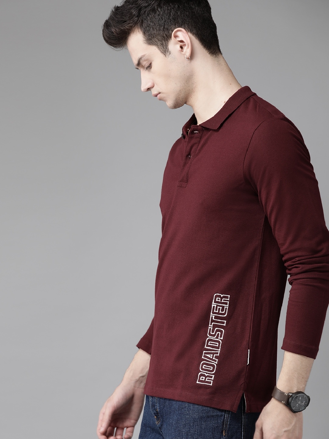 

Roadster Men Burgundy Solid Polo Collar Pure Cotton T-shirt