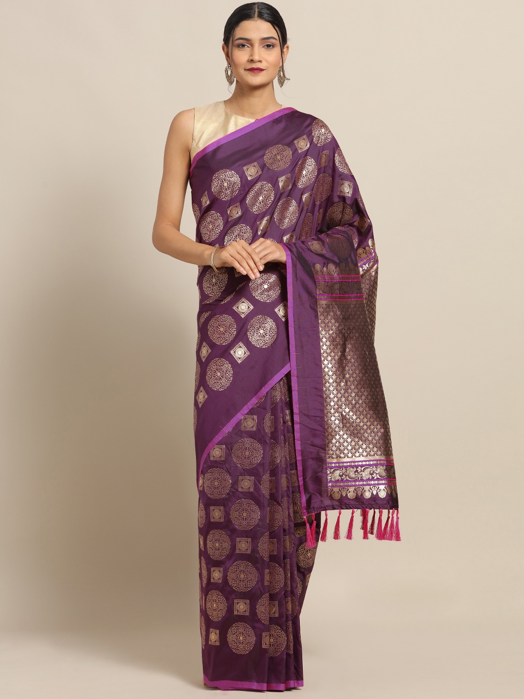 

VASTRANAND Maroon & Gold-Toned Silk Blend Woven Design Banarasi Saree