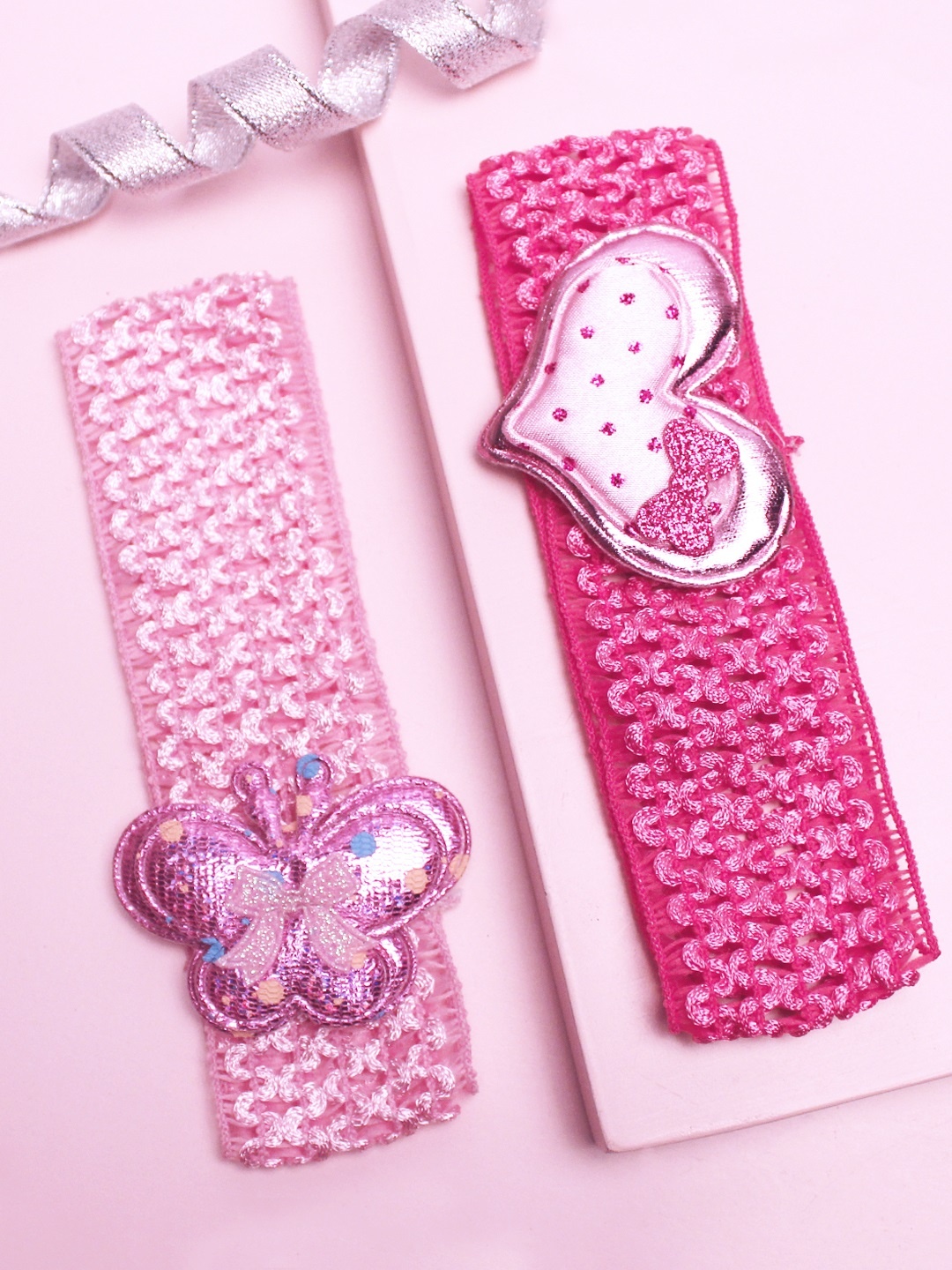 

lil' star Kids Set Of 2 Pink Crochet Hair Band Set