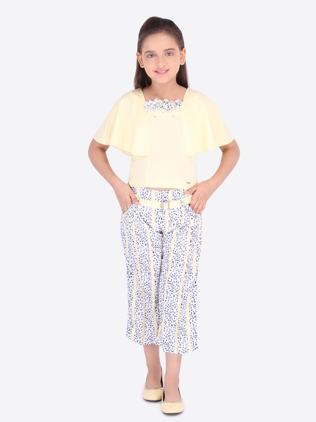 

CUTECUMBER Girls Yellow & Grey Solid Top with Palazzos