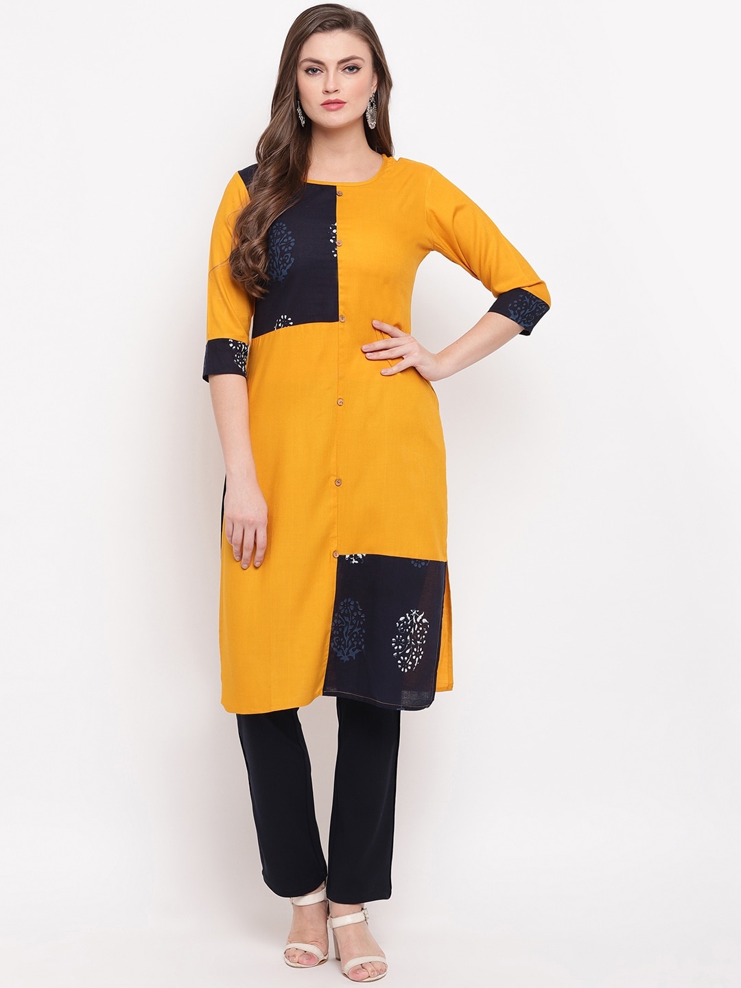 

Vbuyz Women Yellow & Black Colourblocked Straight Kurta