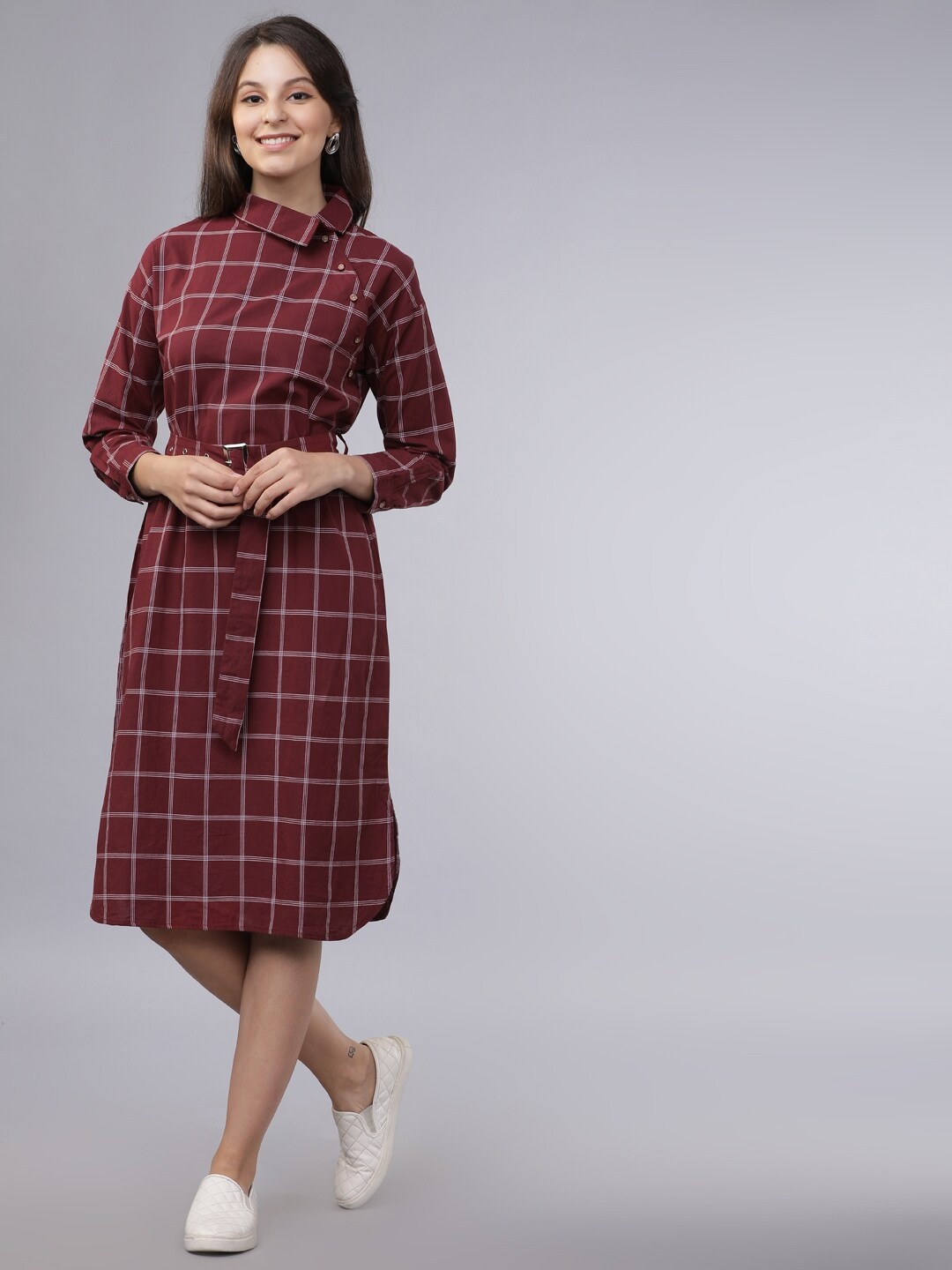 

Tokyo Talkies Women Burgundy Checked Shirt Dress