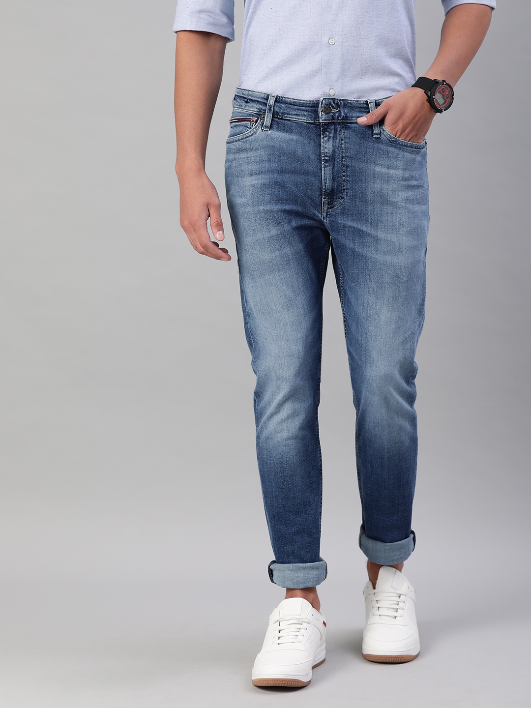 

Tommy Hilfiger Men Blue Skinny Fit Mid-Rise Clean Look Stretchable Jeans