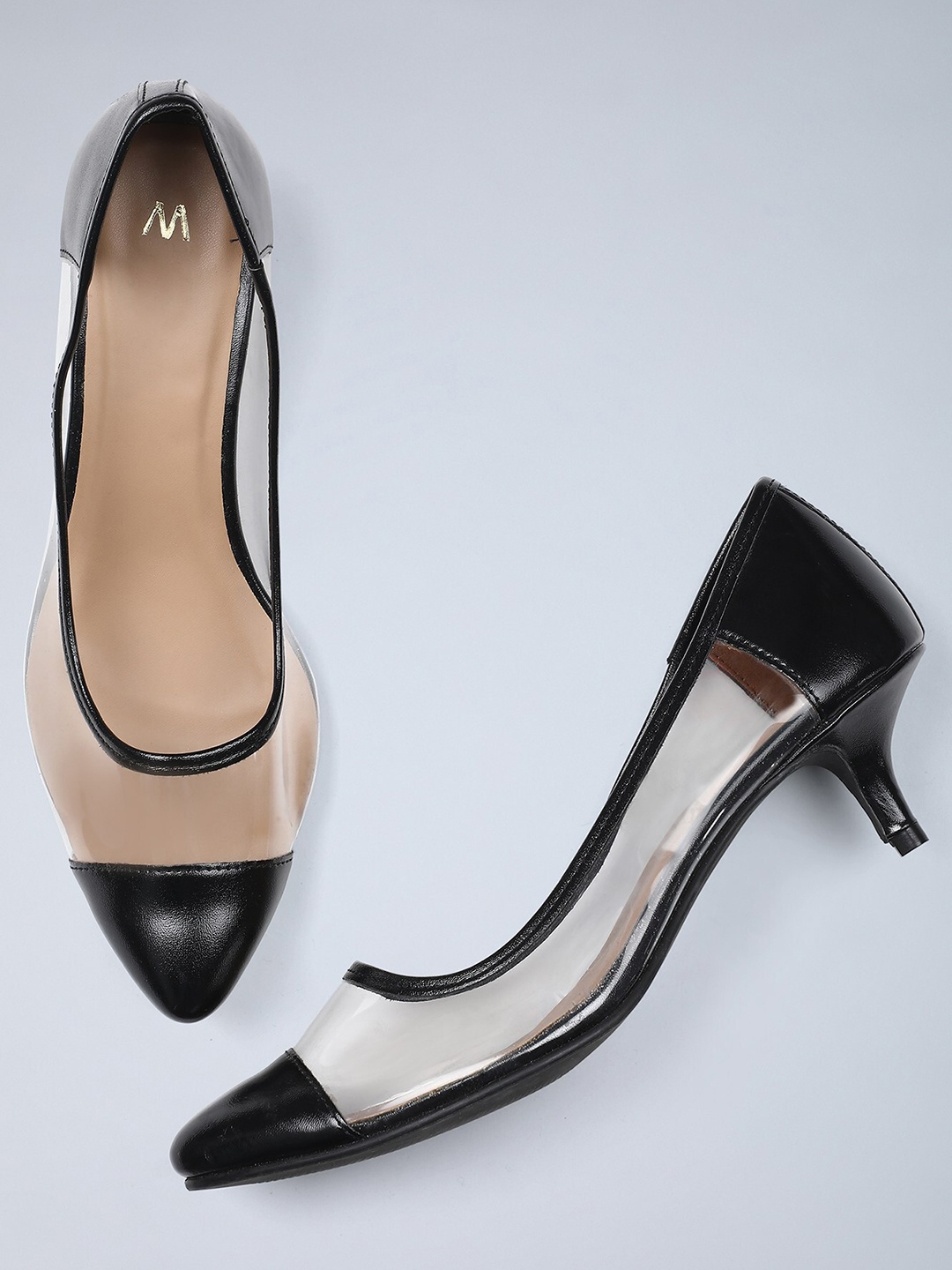 

W The Folksong Collection Women Black Solid Pumps