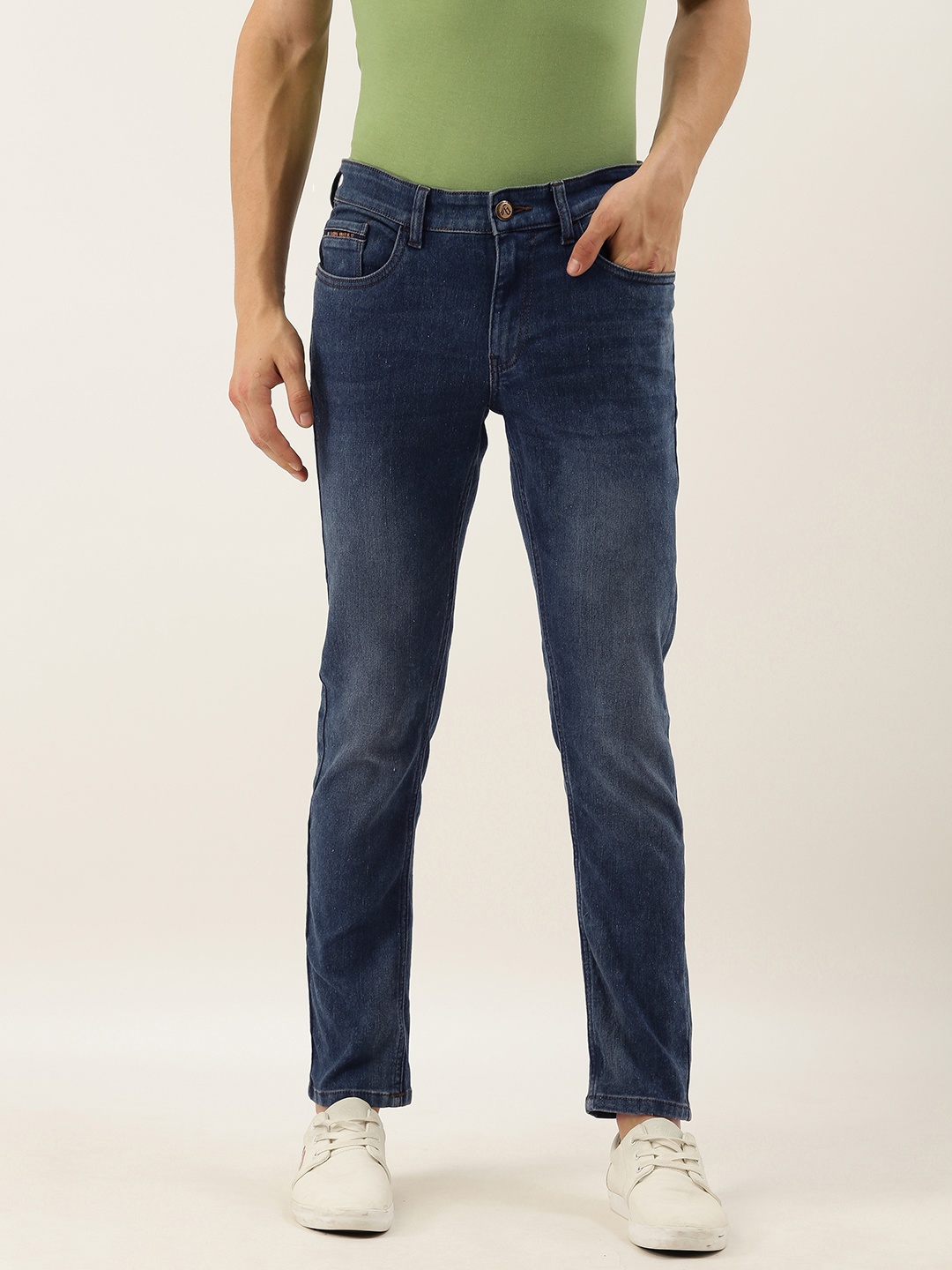 

The Indian Garage Co Men Blue Slim Fit Mid-Rise Clean Look Stretchable Jeans