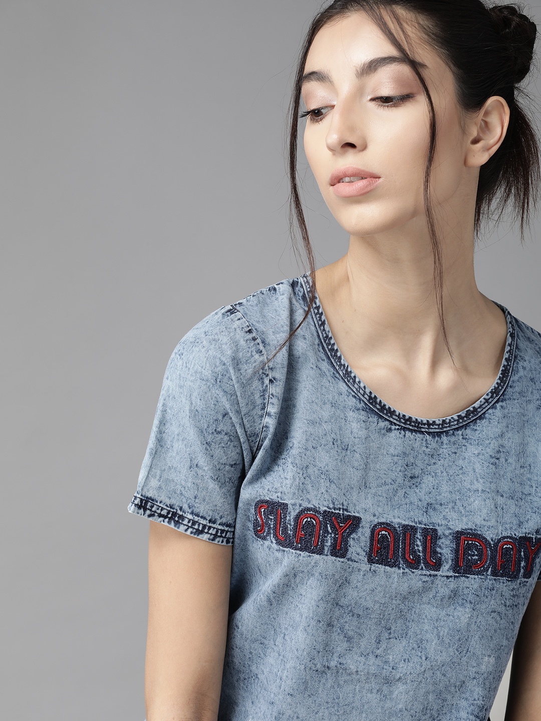 

Roadster Women Blue Embroidered Cotton Round Neck Denim T-shirt