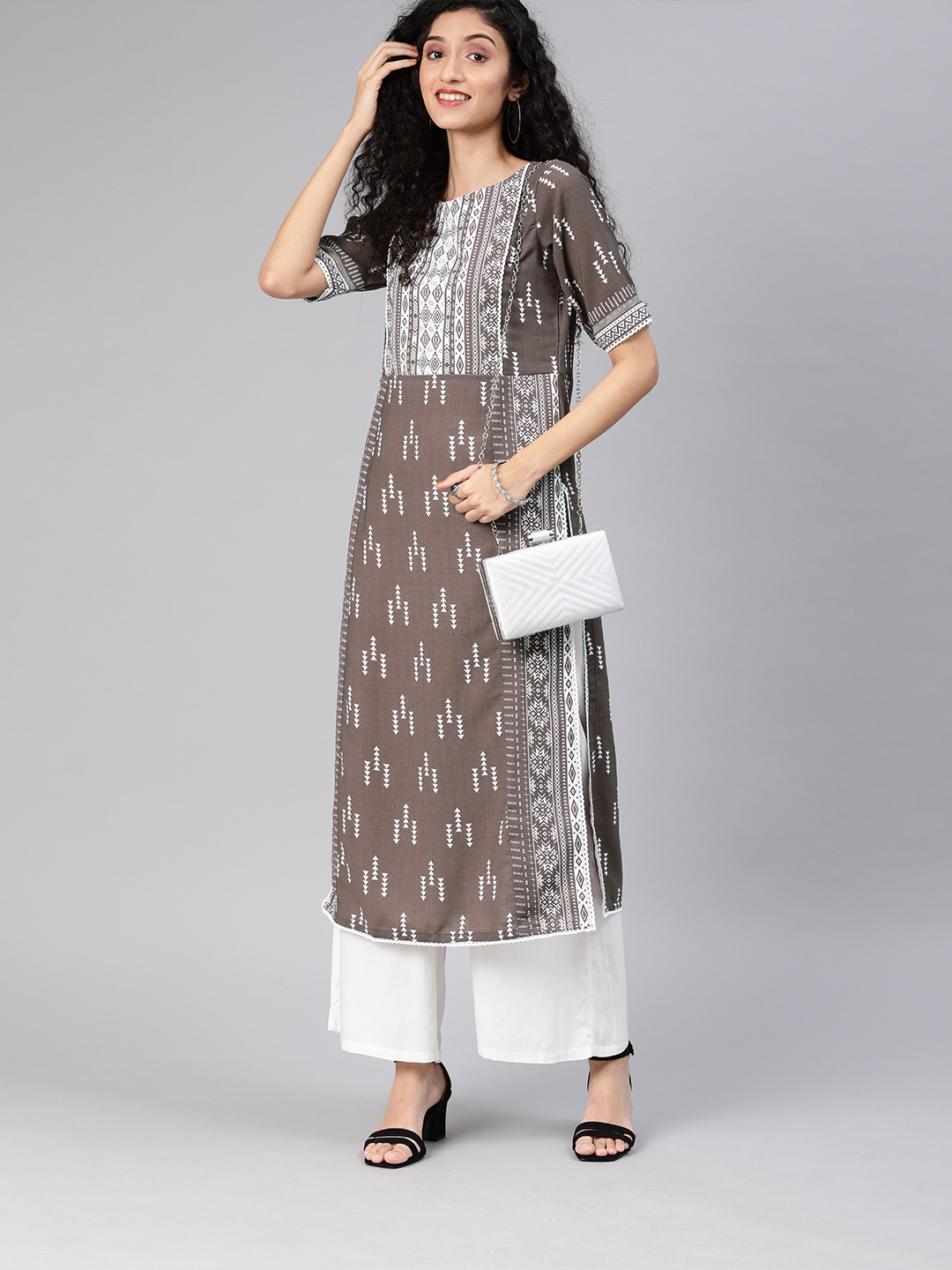 

Inddus Women Taupe & White Printed Straight Kurta