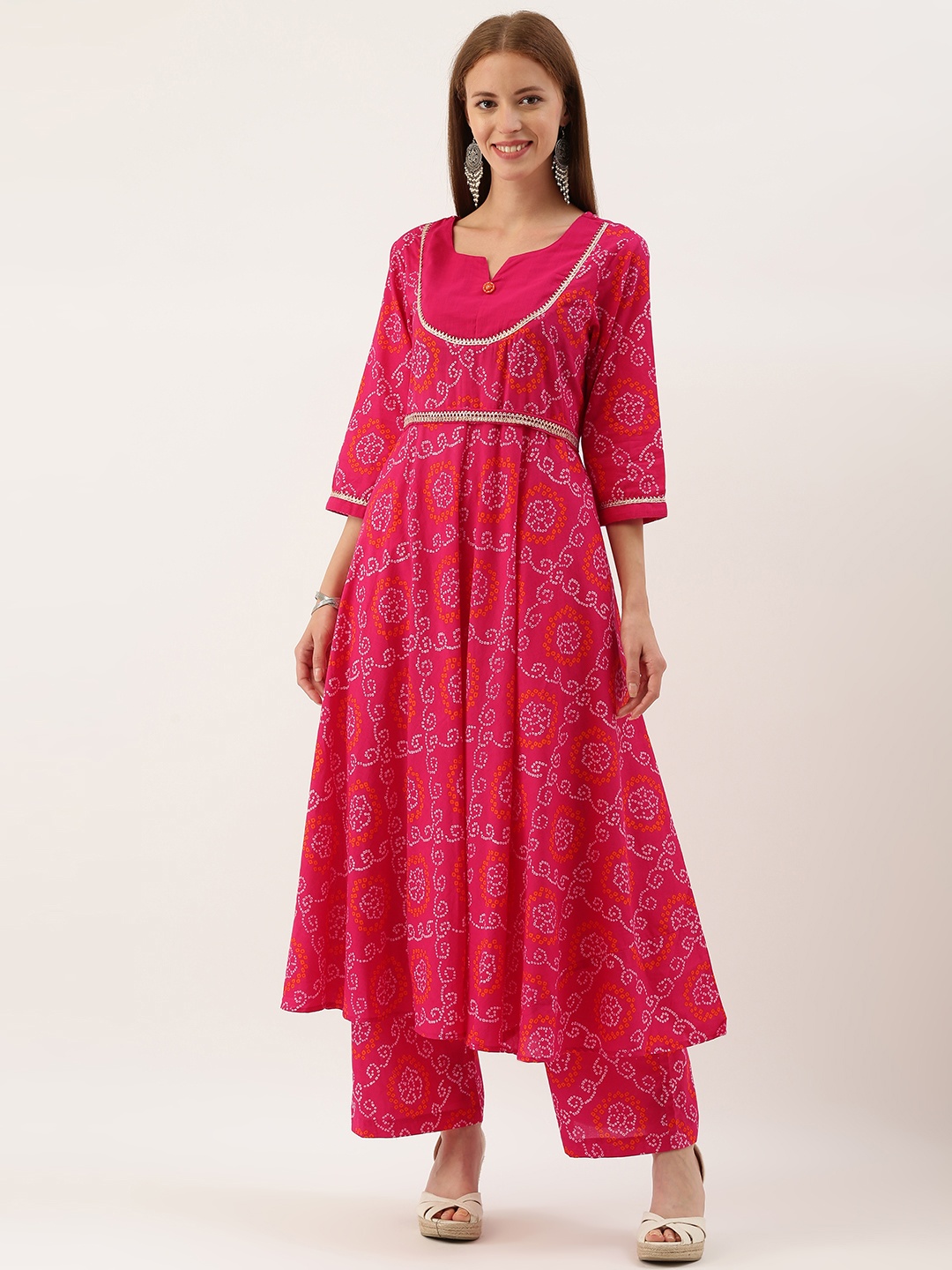 

FABRIC FITOOR Women Pink & White Bandhani Printed A-Line Kurta