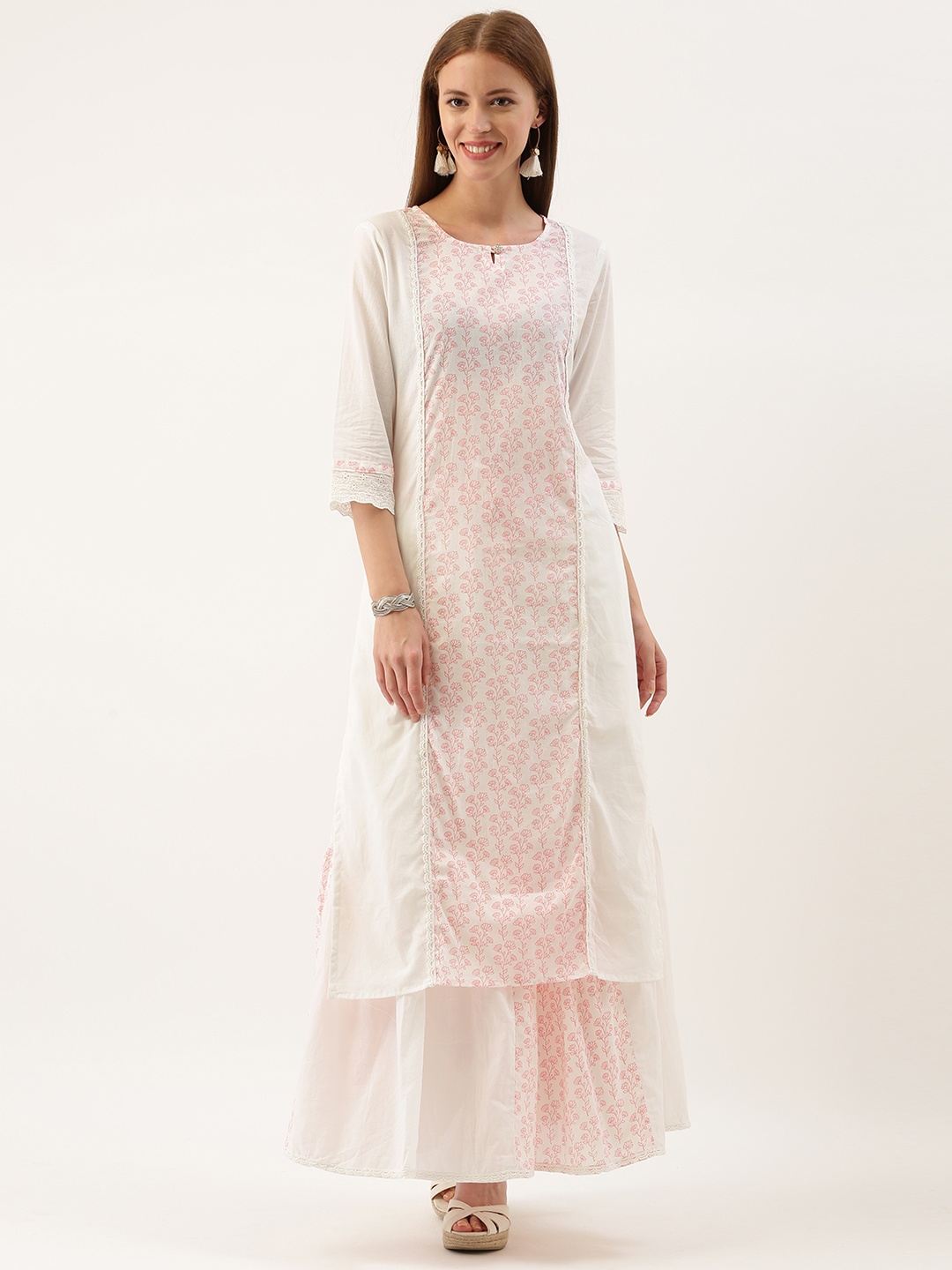 

FABRIC FITOOR Women White & Pink Printed Kurta with Skirt