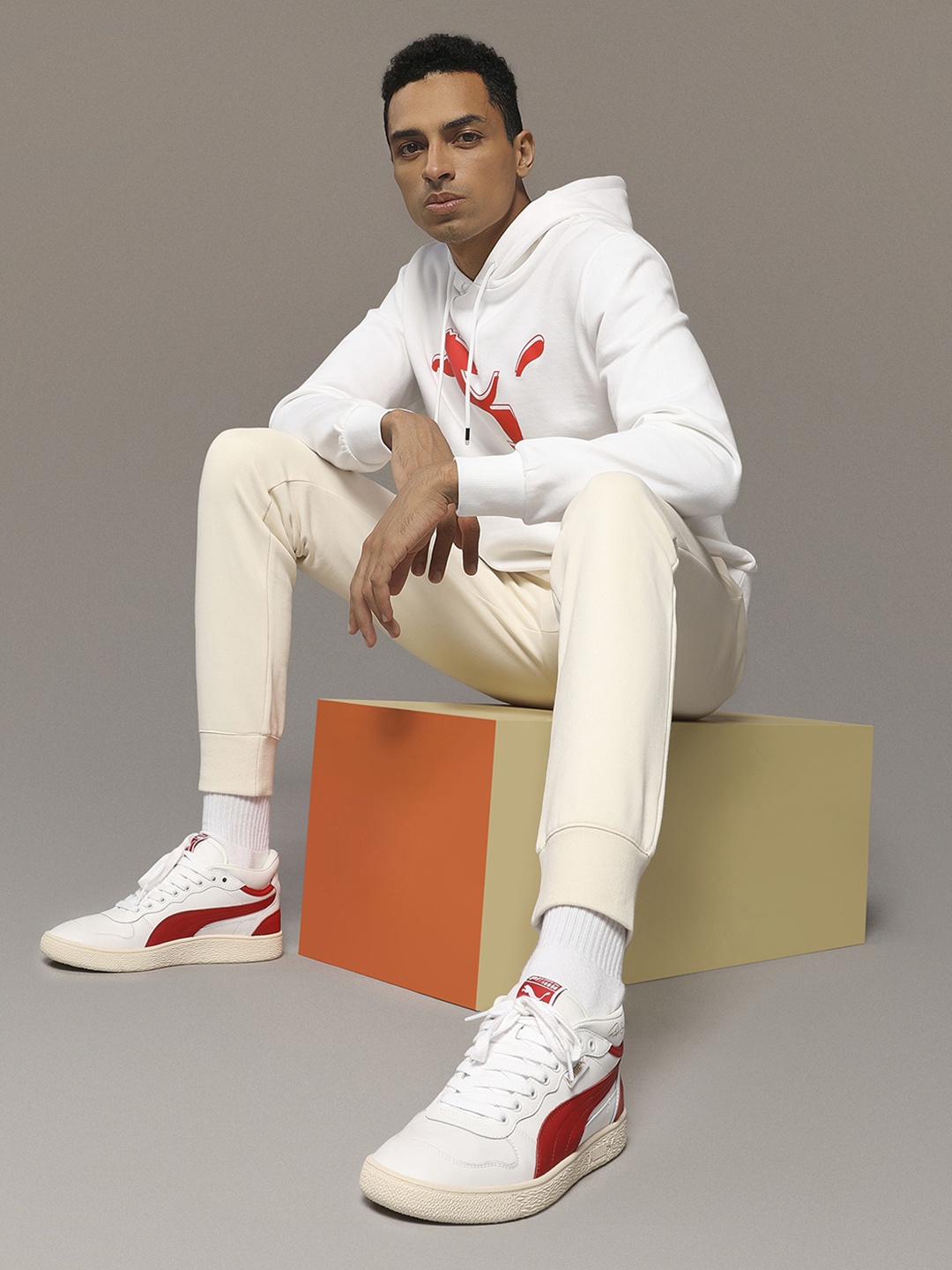 

Puma Unisex White & Red Printed Ralph Sampson Demi OG Leather Sneakers
