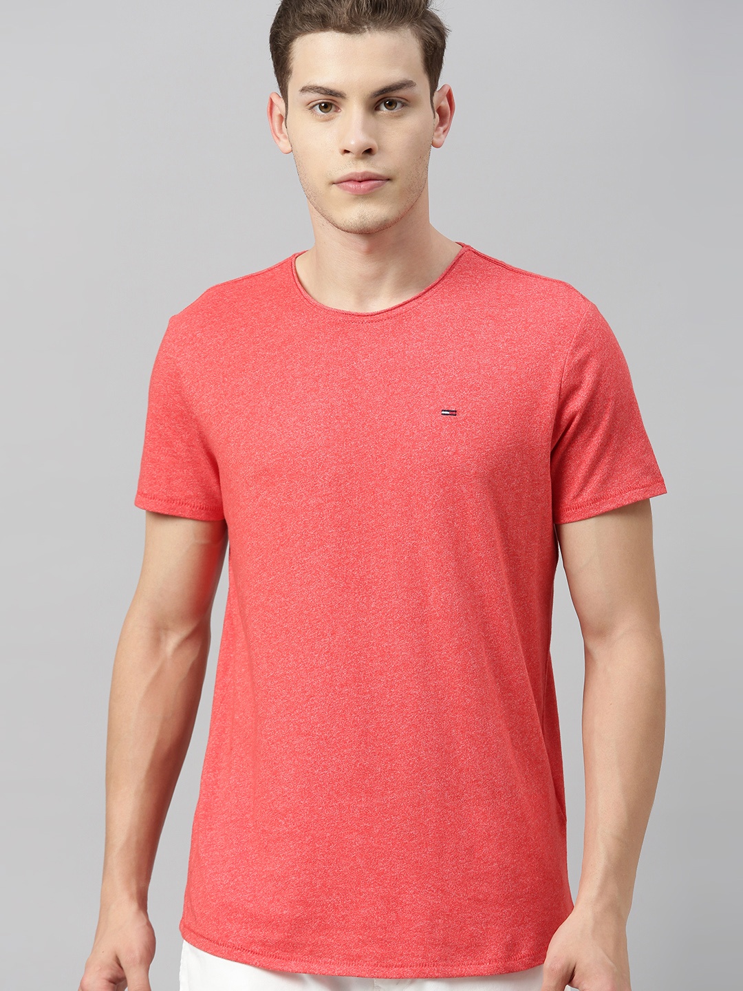 

Tommy Hilfiger Men Red Solid Round Neck T-shirt