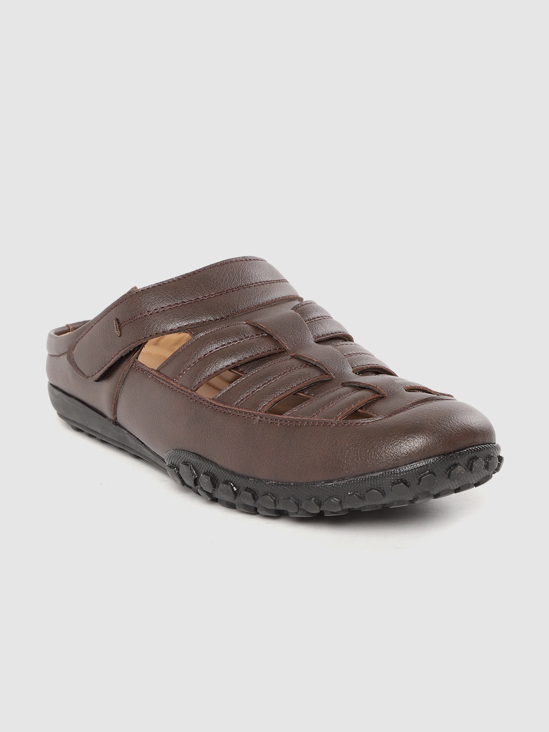 

Roadster Men Coffee Brown Solid Fisherman Sandals