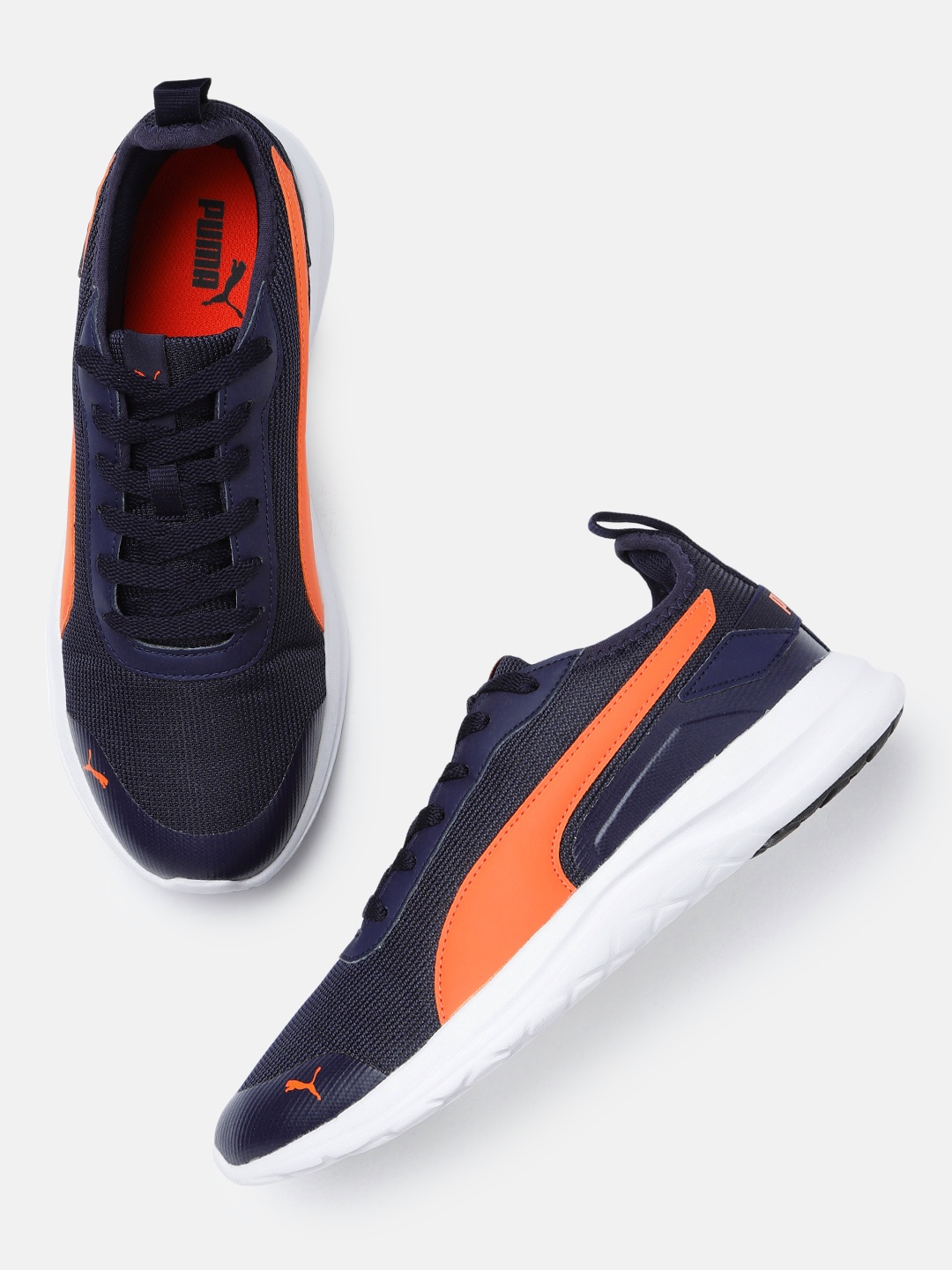 

Puma Men Navy Blue Manitoba V1 Running Shoes