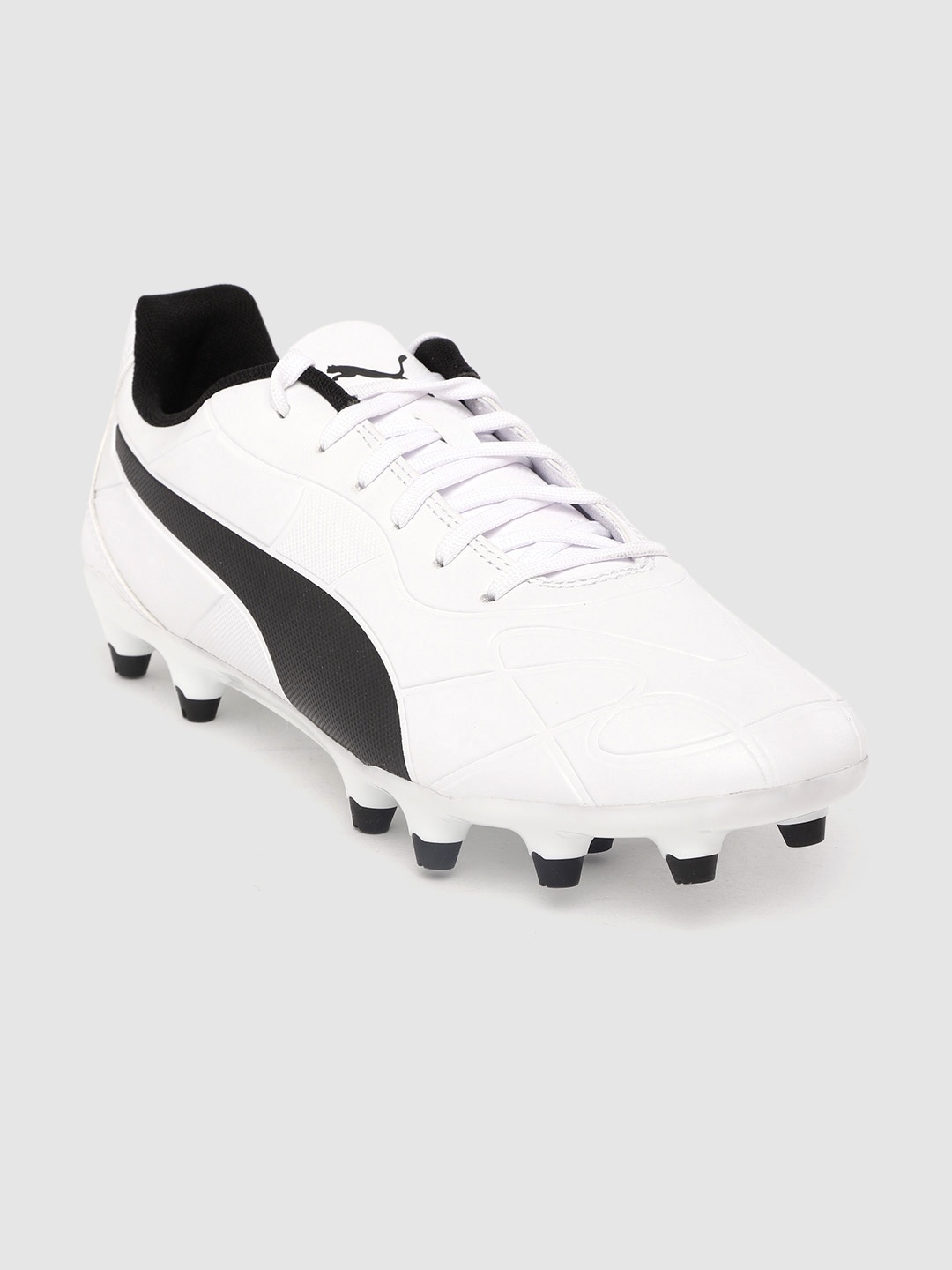 

Puma Men White & Black Monarch FG Football Shoes