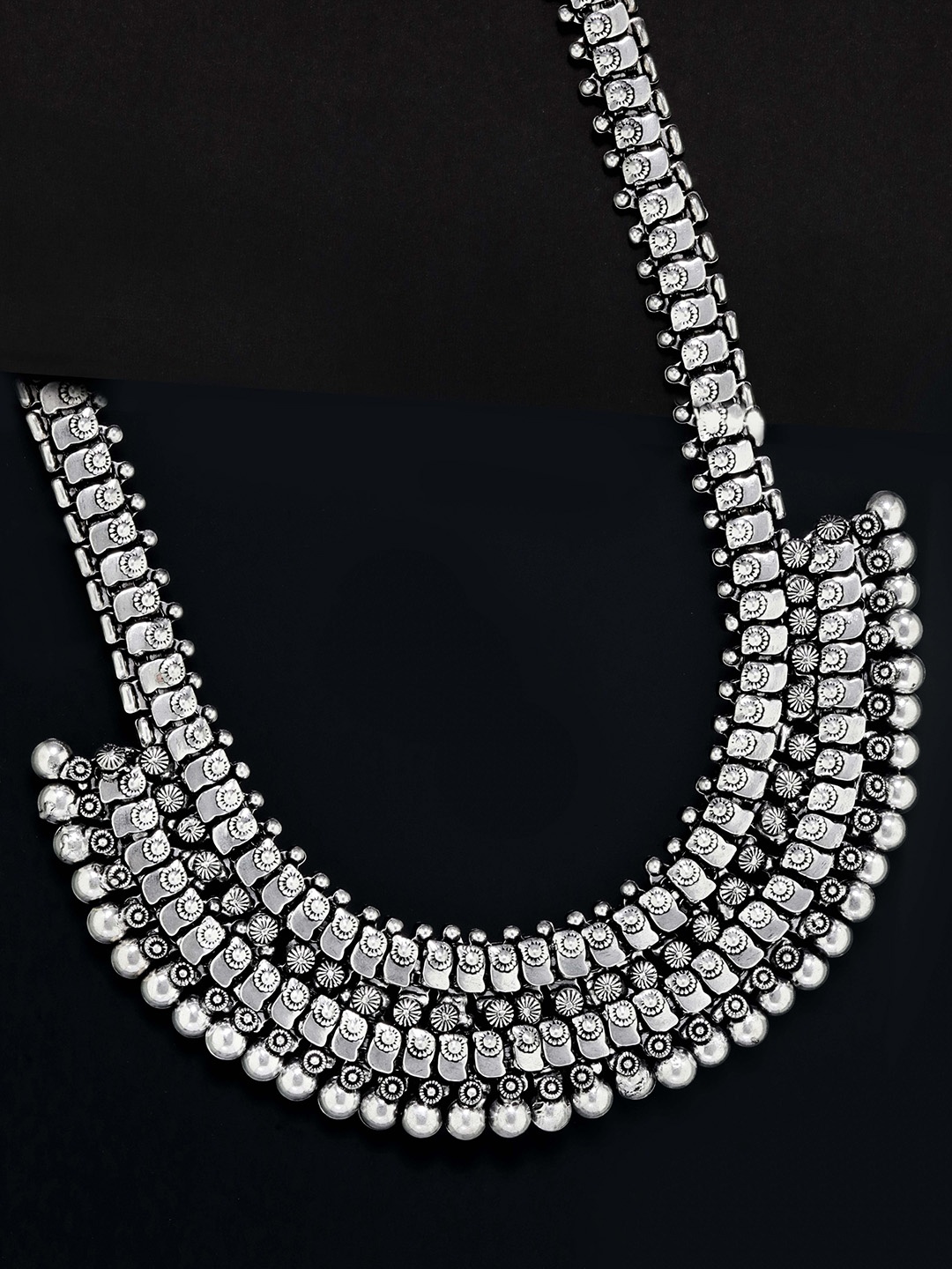 

Priyaasi Oxidized Silver-Toned Statement Necklace