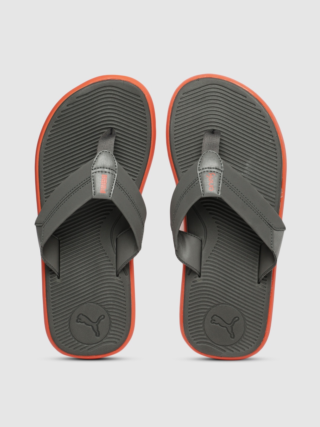 

one8 x PUMA Men Grey Solid Stark One8 Thong Flip-Flops
