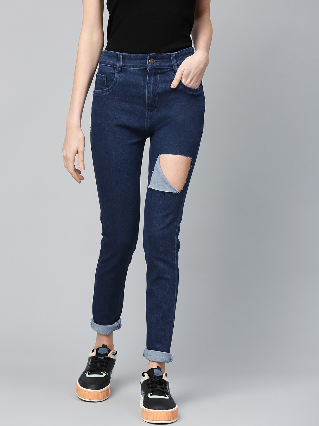 

SASSAFRAS Women Navy Blue Slim Fit Mid-Rise Mildly Distressed Stretchable Jeans