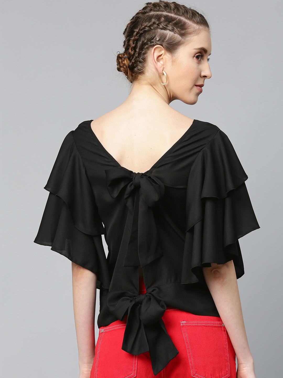 

SASSAFRAS Women Black Solid Styled Back Top
