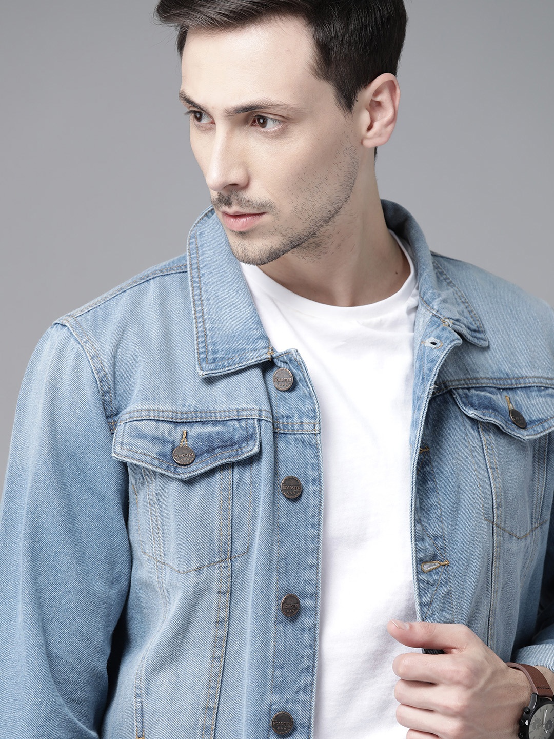 

Roadster Men Blue Washed Denim Jacket