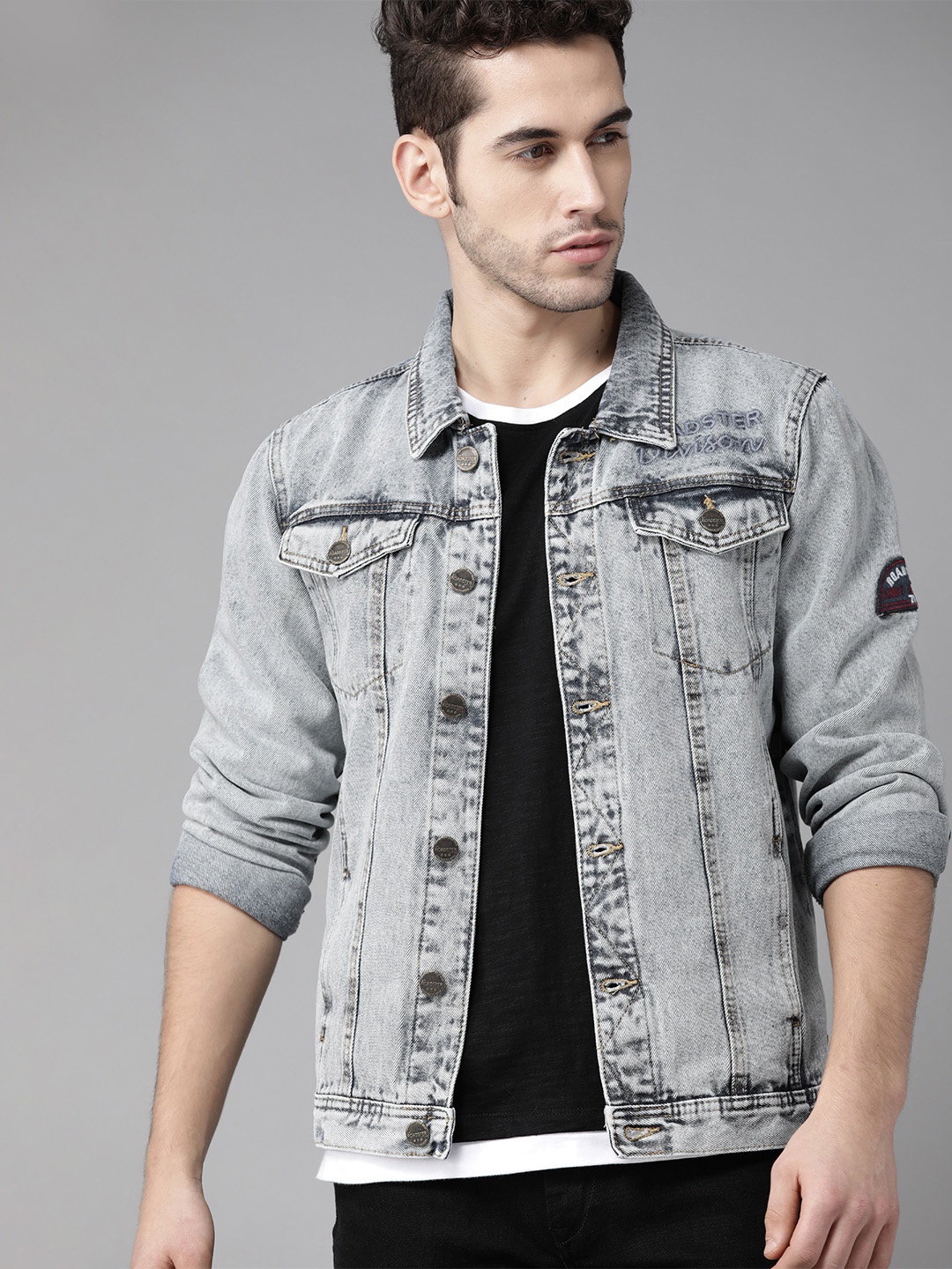 

Roadster Men Blue Washed Denim Jacket
