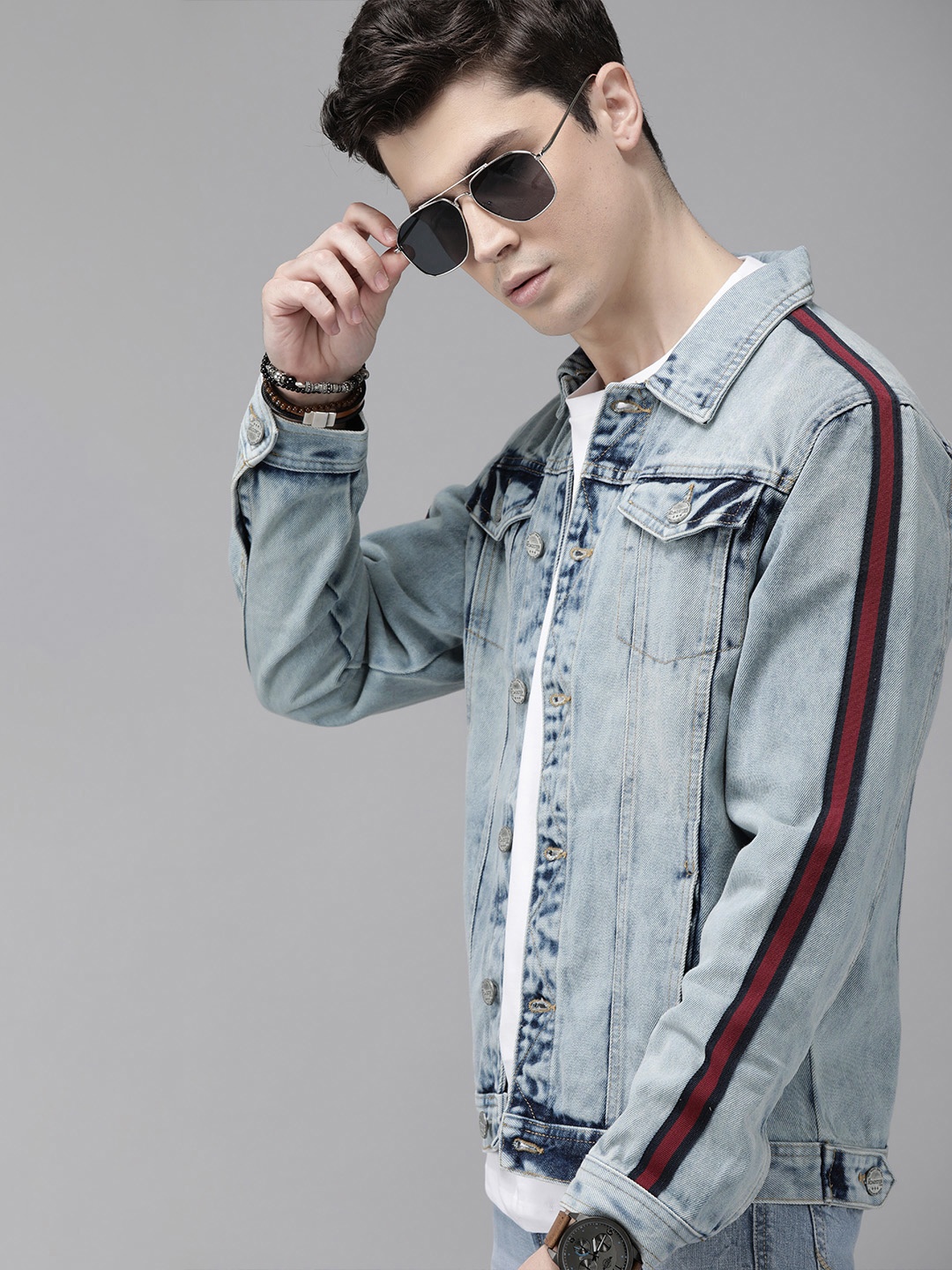

Roadster Men Blue Solid Denim Jacket