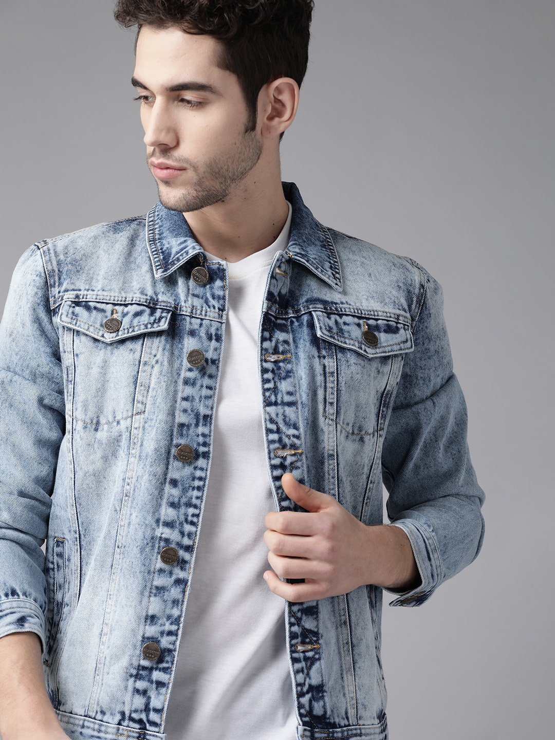 

Roadster Men Blue Washed Denim Jacket