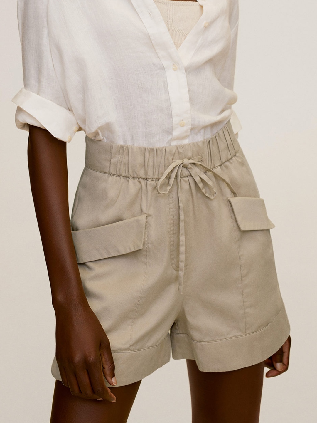 

MANGO Women Beige Solid Regular Shorts