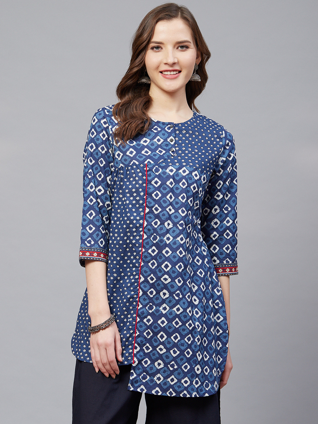 

Rain & Rainbow Blue & White Printed Pure Cotton Straight Kurti