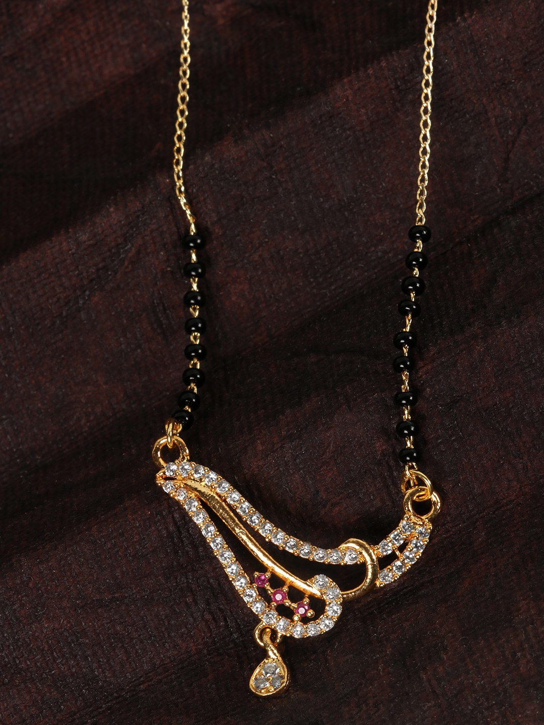 

JEWELS GEHNA Magenta & Black Gold-Plated AD-Studded & Beaded Mangalsutra